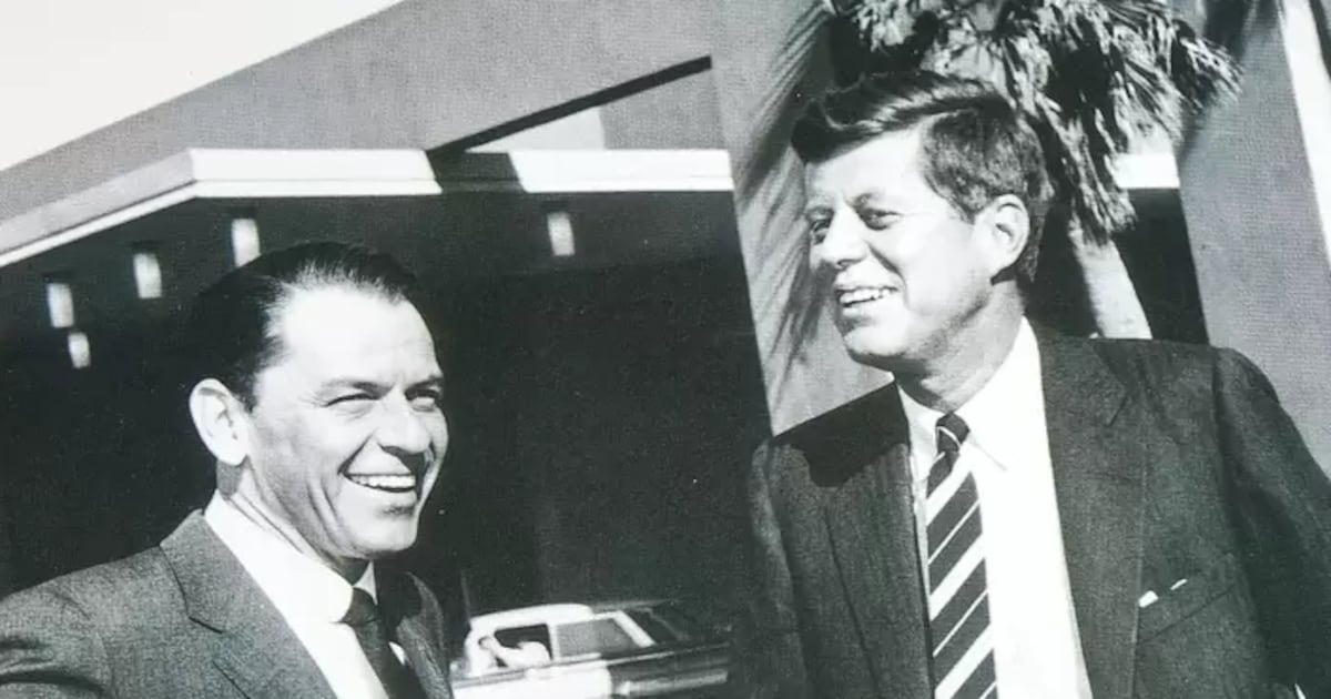 Een Docu Over Kennedy Sinatra En De Maffia Of Een Kortfilm Met Marijke