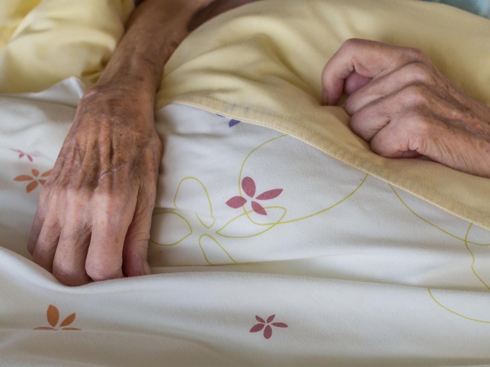 Verzorgers rusthuis in Puurs schuldig aan onterende behandeling bejaarden na delen van naaktbeelden