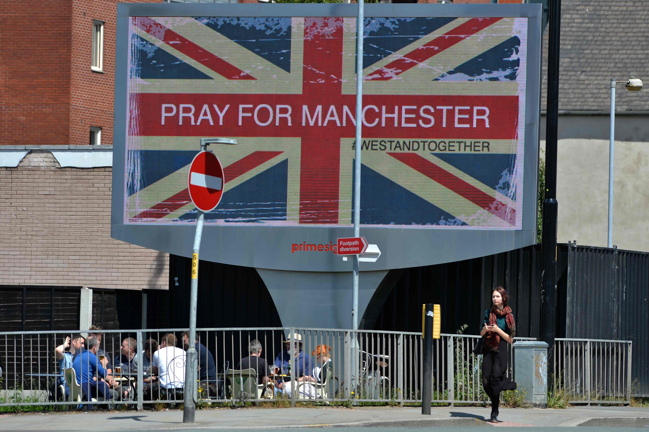 Achtjarig meisje onder 22 dodelijke slachtoffers: dit weten we over de aanslag in Manchester