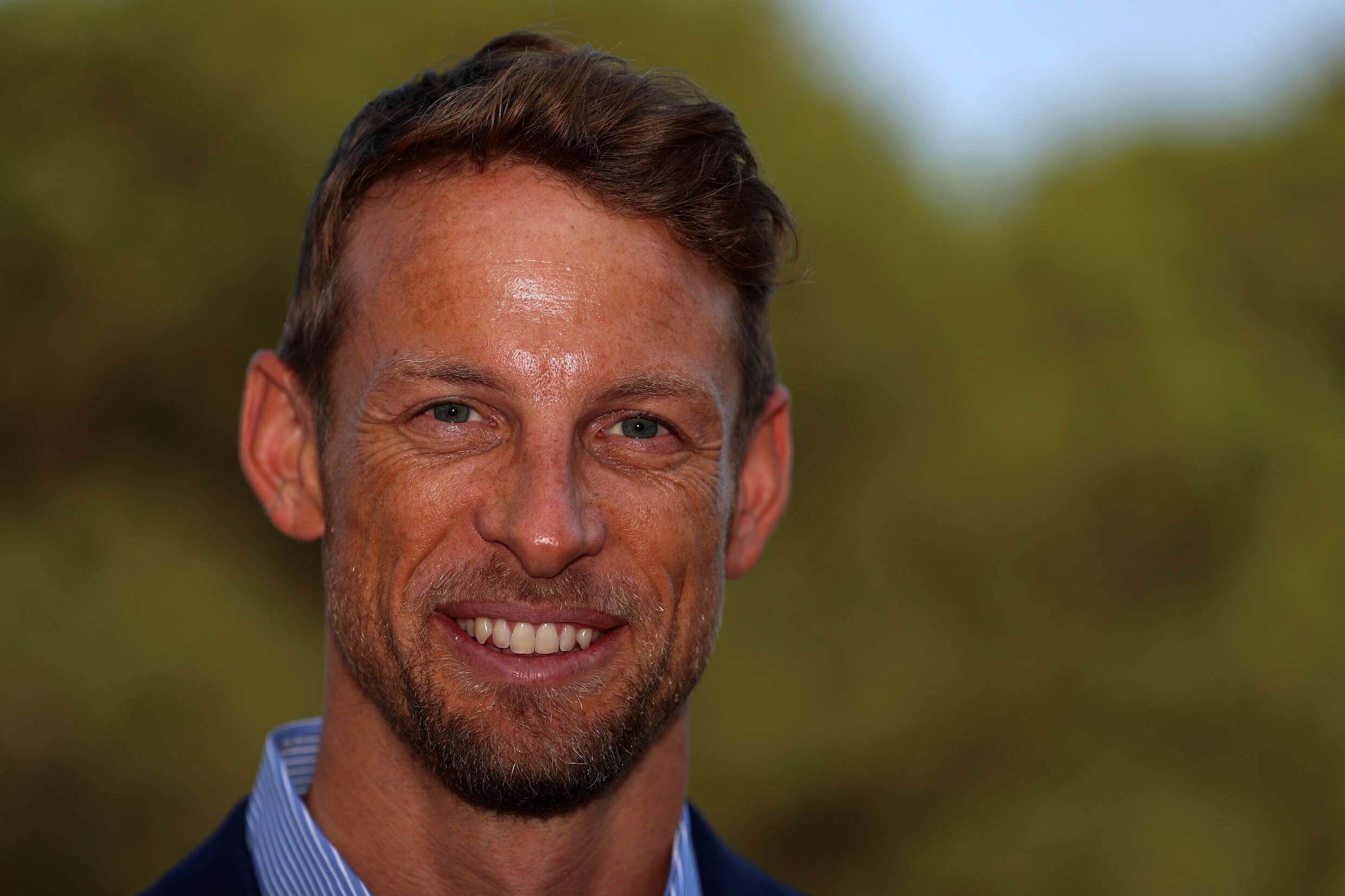 Jenson Button krijgt na motorwissel gridstraf van 15 plaatsen