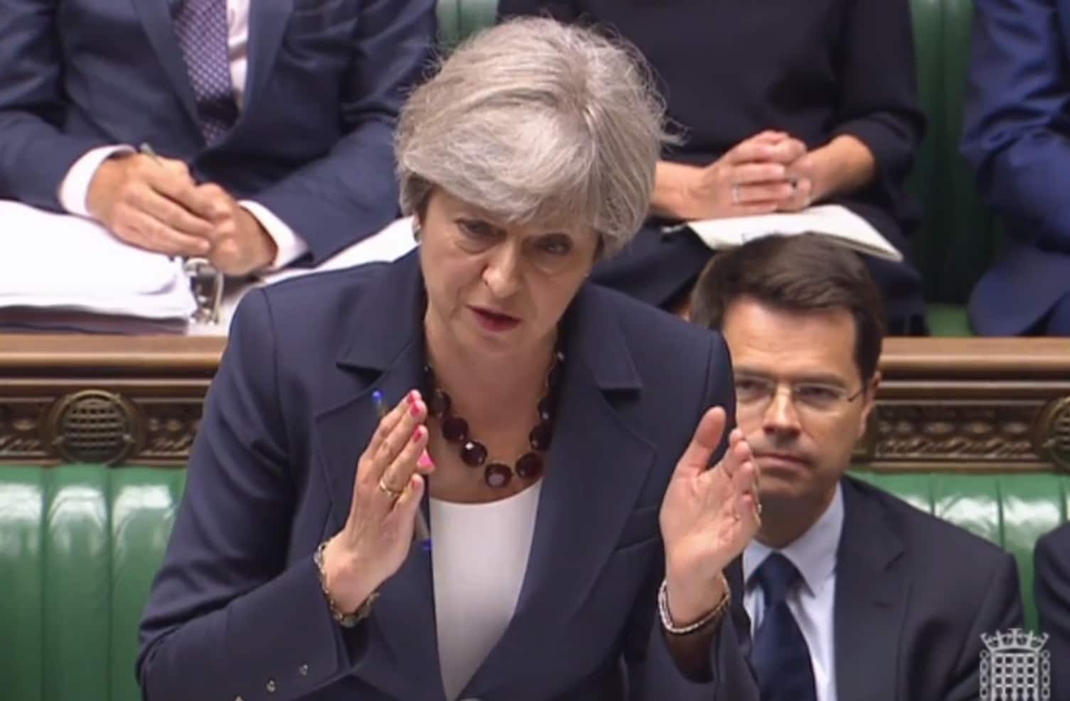 Regering-May doorstaat eerste test in Brits parlement