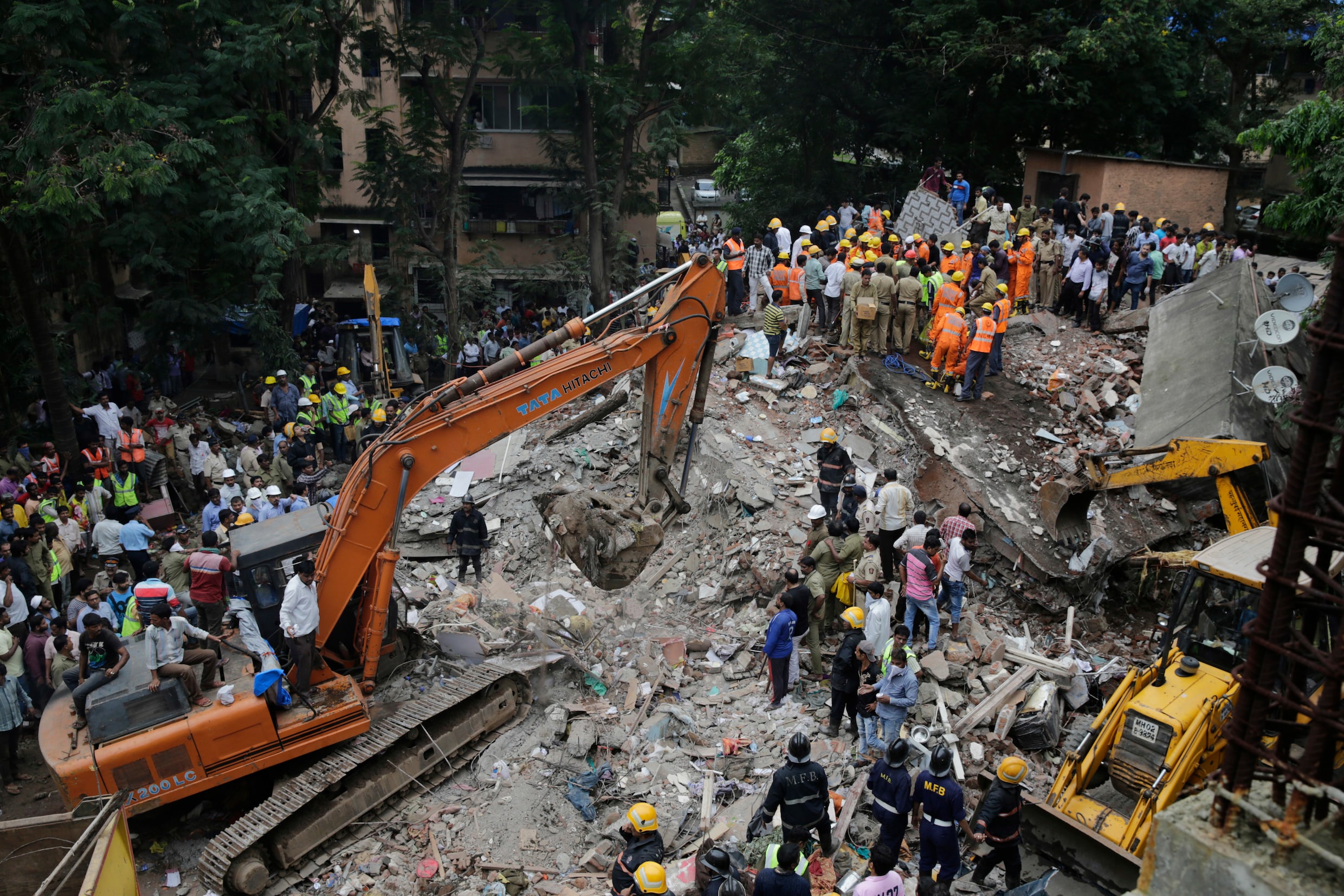 Zeven doden bij instorting van gebouw in Mumbai