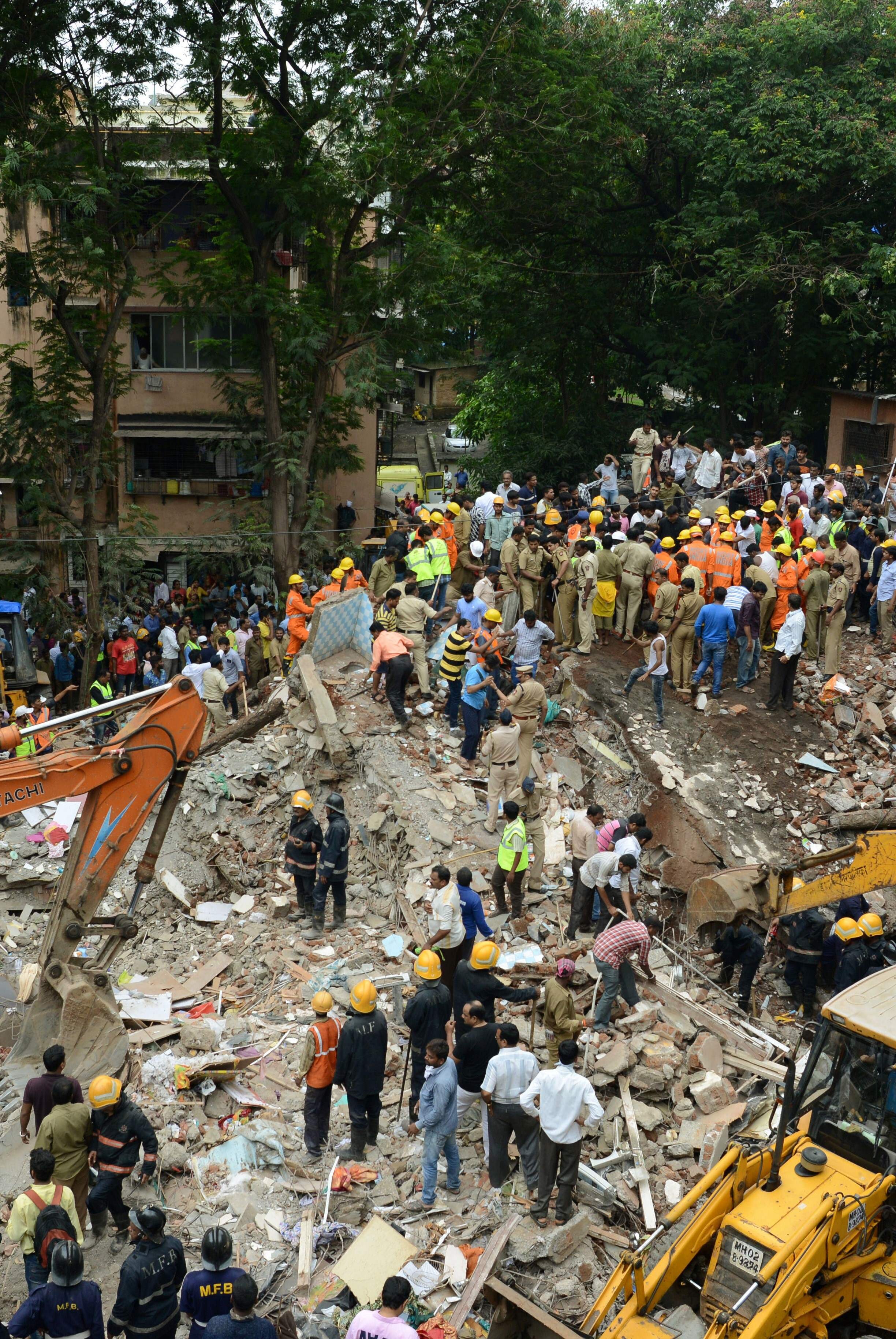 Zeven doden bij instorting van gebouw in Mumbai