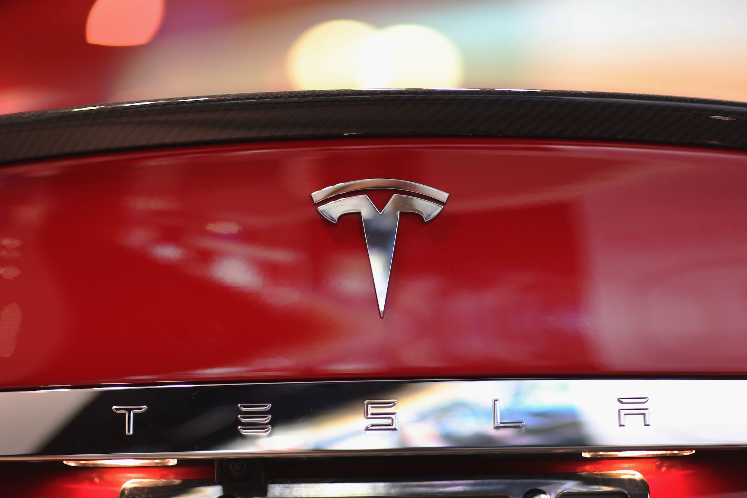 "Tesla gaat fabriek bouwen in China"