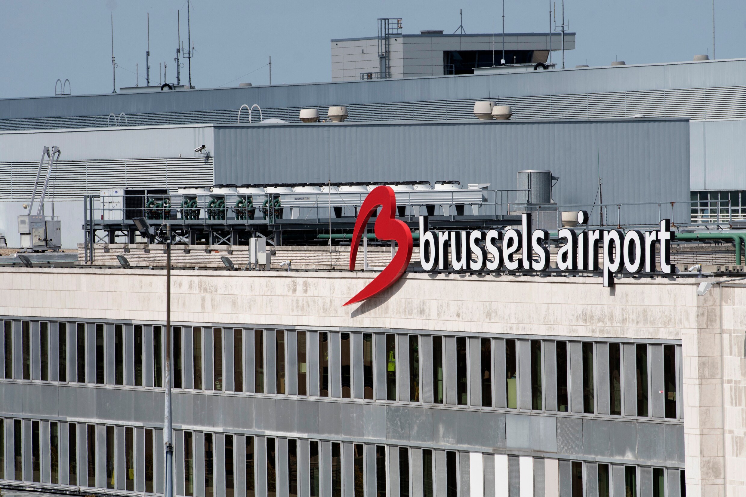 Nog honderdtal vluchten met vertraging op Brussels Airport
