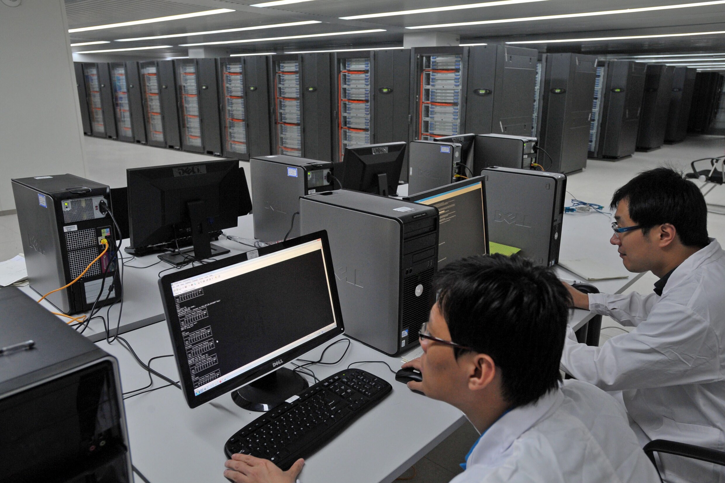 Chinezen hebben opnieuw snelste computer ter wereld | De Morgen