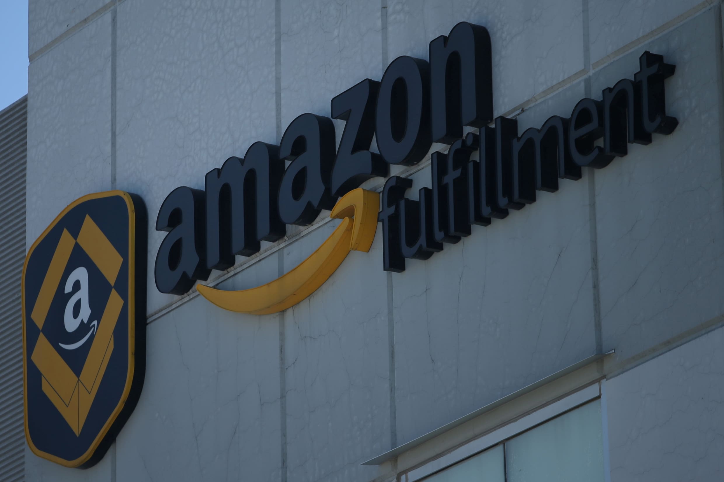 Suggereert Amazon ingrediënten voor maken van bommen?