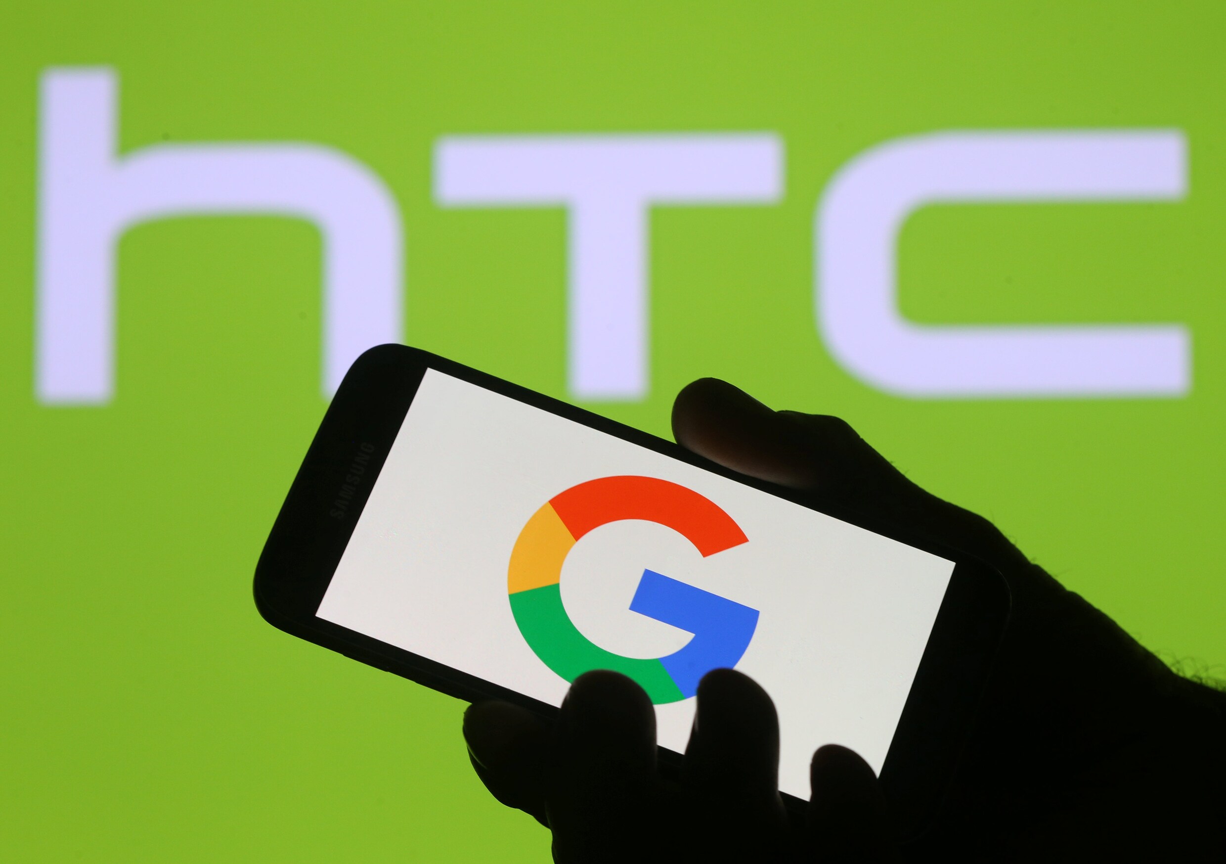 Google koopt deel van smartphonefabrikant HTC