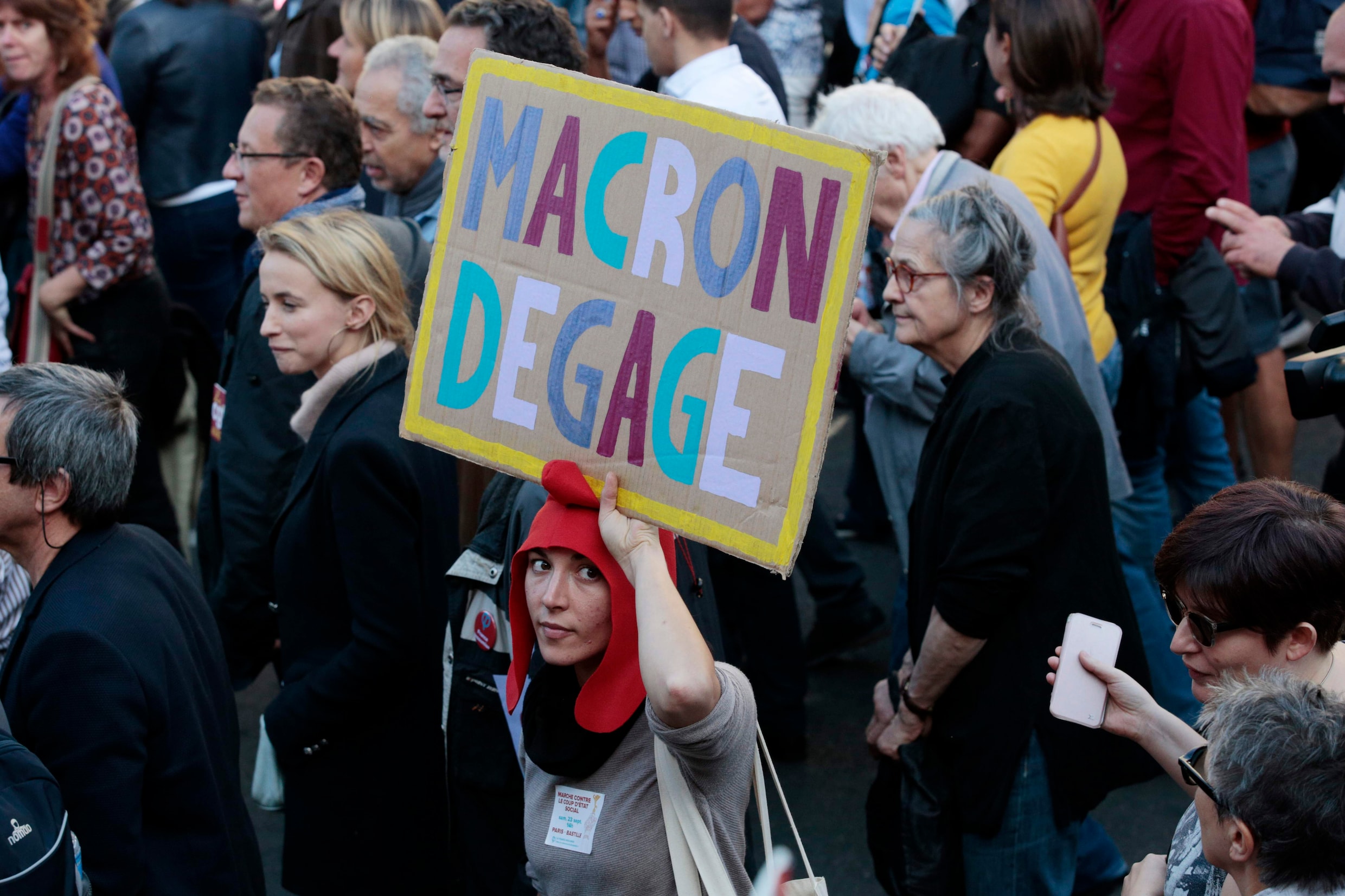 Tienduizenden mensen op straat tegen arbeidshervorming Macron