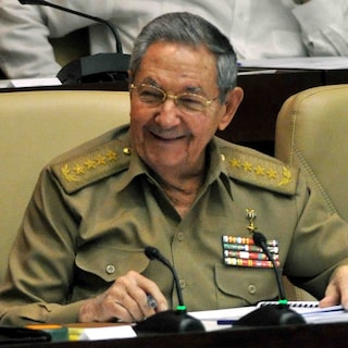 ‘Ofwel vrijwillig ofwel op een andere manier’: Amerikaanse regering verwacht dat voormalig Cubaans president Raúl Castro zich in VS komt verantwoorden