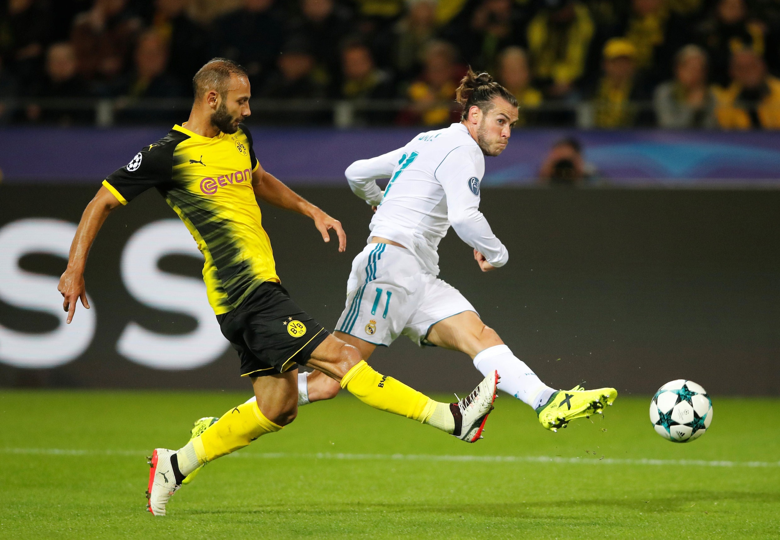 Pareltje Bale en de 411de goal van Ronaldo in zijn 400ste match voor Real nekken naïef Dortmund