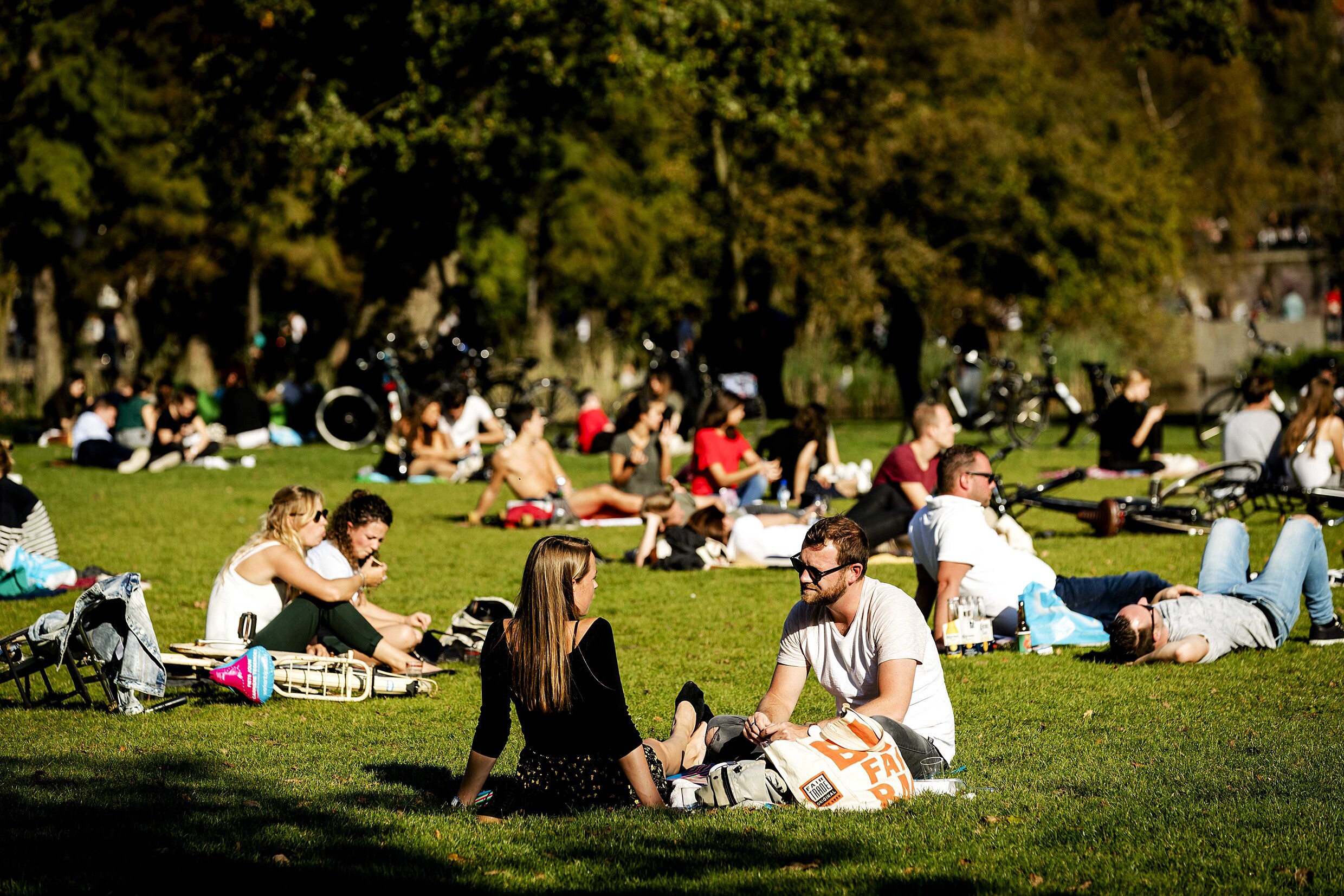 Nieuw Warmterecord Het Was Nog Nooit Zo Laat Op Het Jaar Zó Warm De Morgen 4987