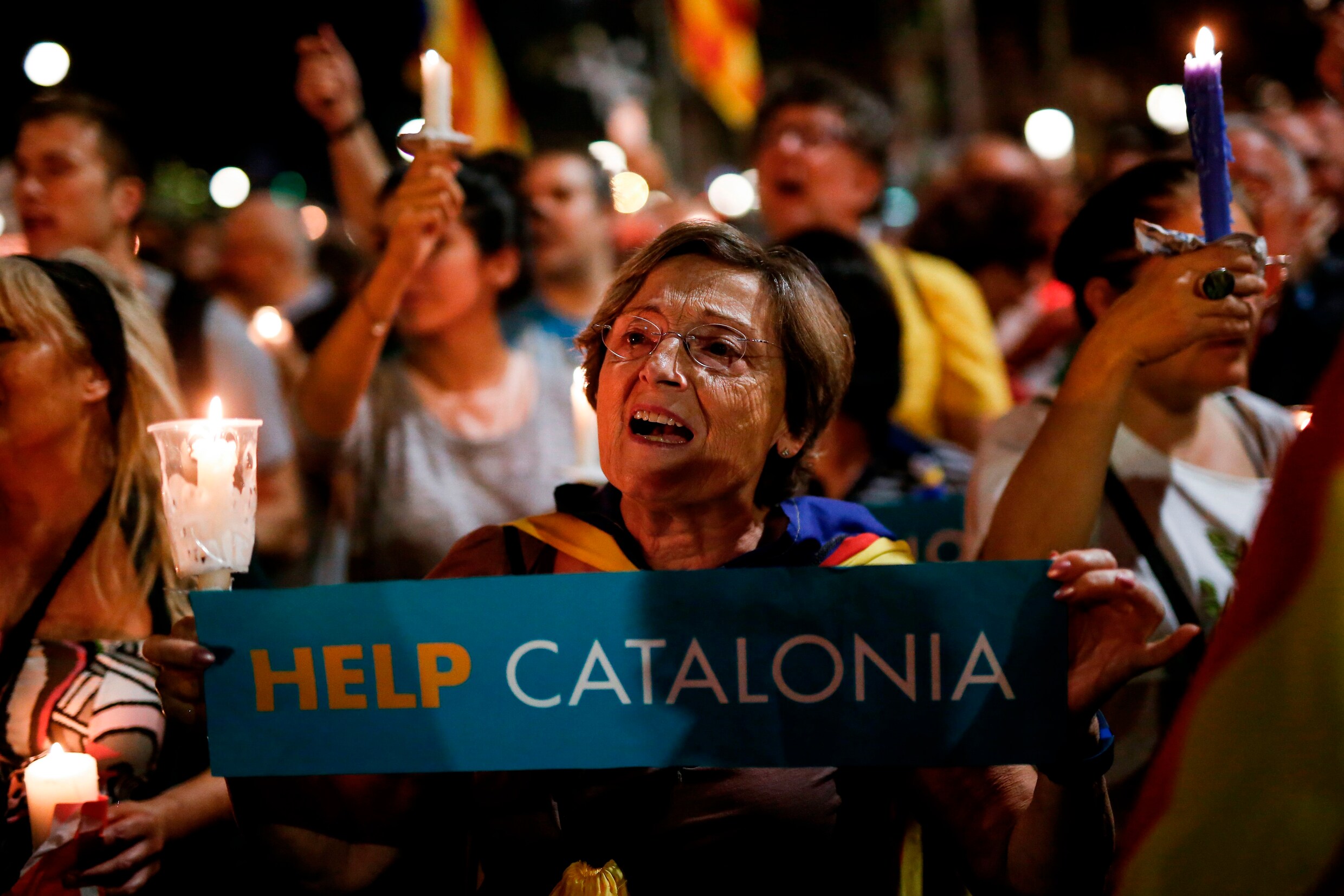 Ruim 200.000 mensen protesteren in Barcelona tegen opsluiting van separatisten