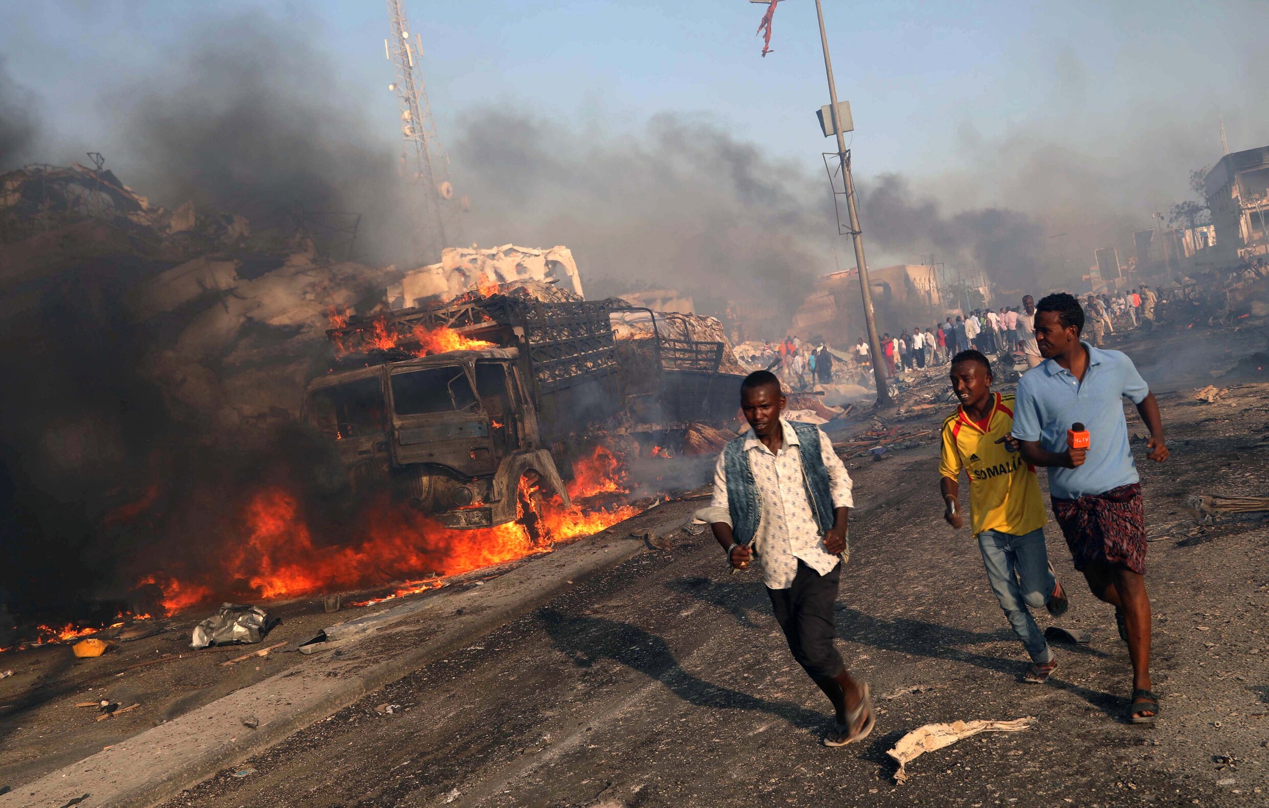 Dodental aanslag Mogadishu loopt op tot 358