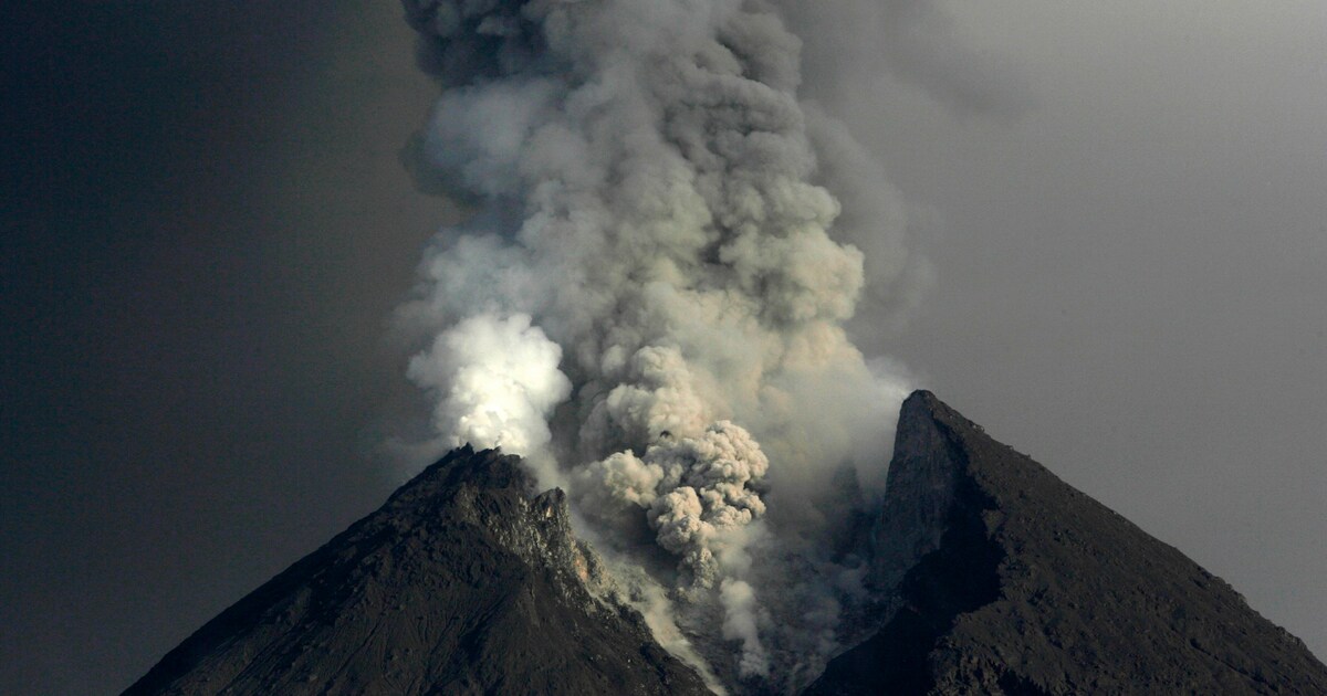 Dodental uitbarsting Merapi boven 300 | De Morgen