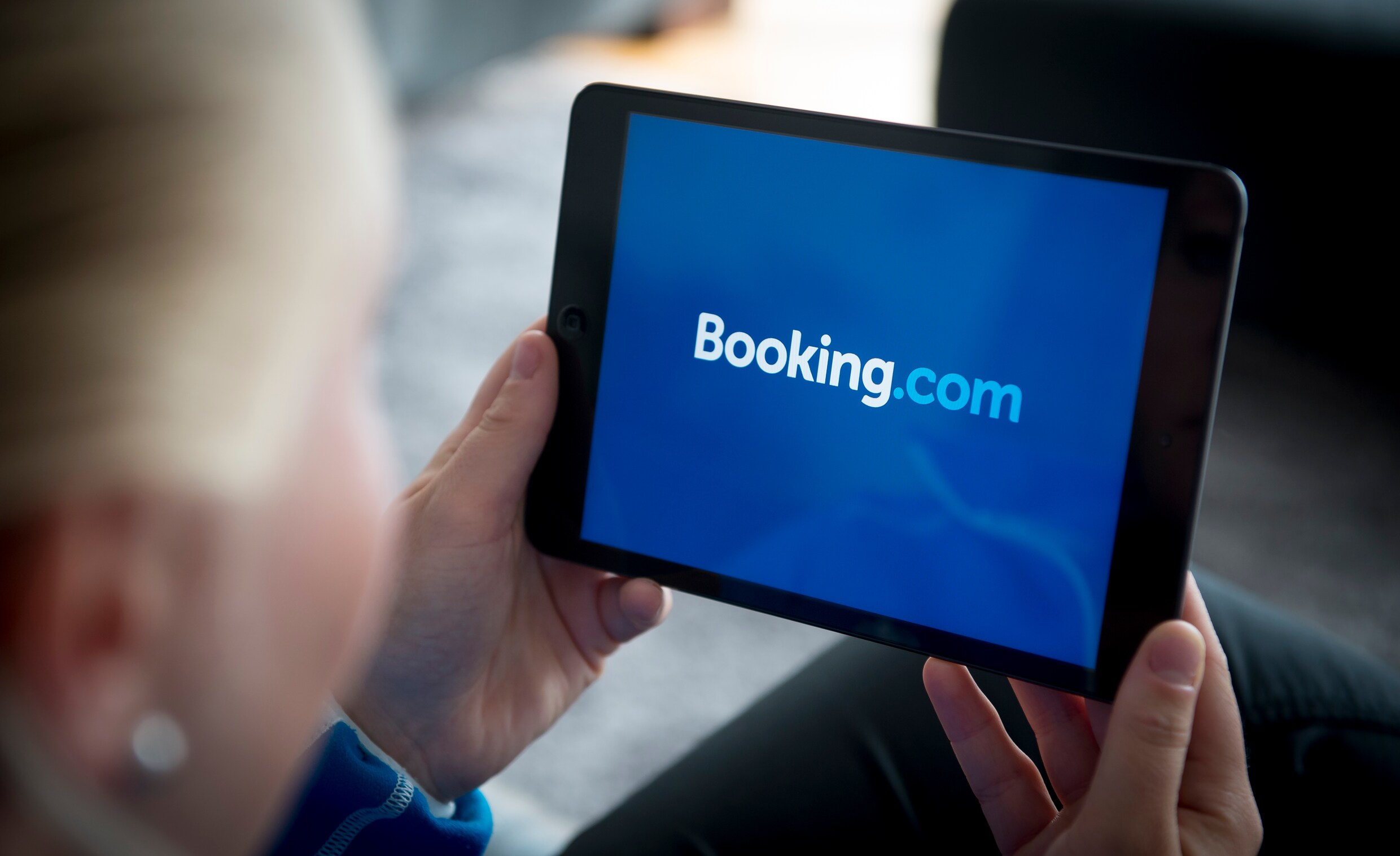 Hotels mogen op eigen site lagere prijzen aanbieden dan bij Booking.com