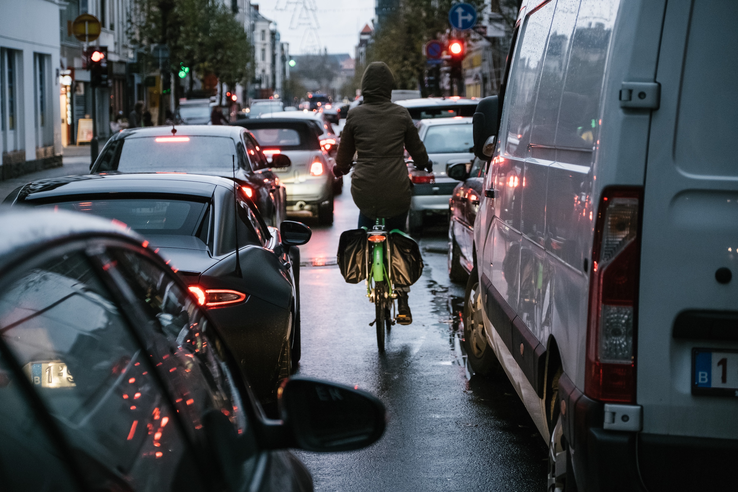 Antwerpenaar verkiest steeds meer fiets en deelmobiliteit boven eigen wagen