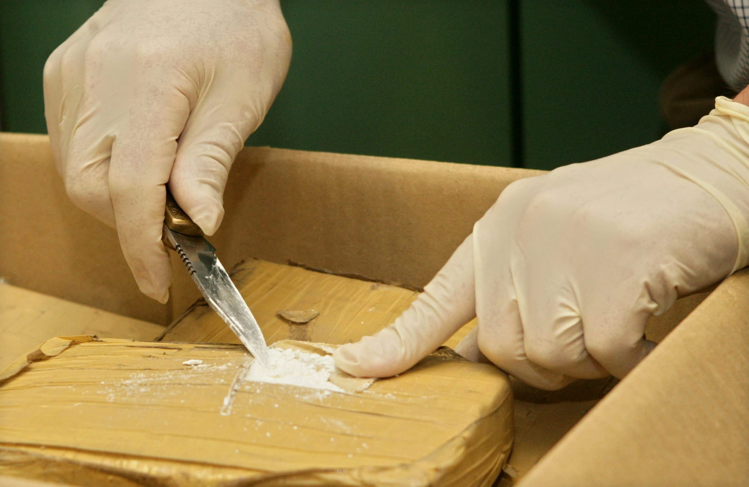 ‘Veelbelovende’ resultaten voor chemische afbraak van cocaïnevangsten