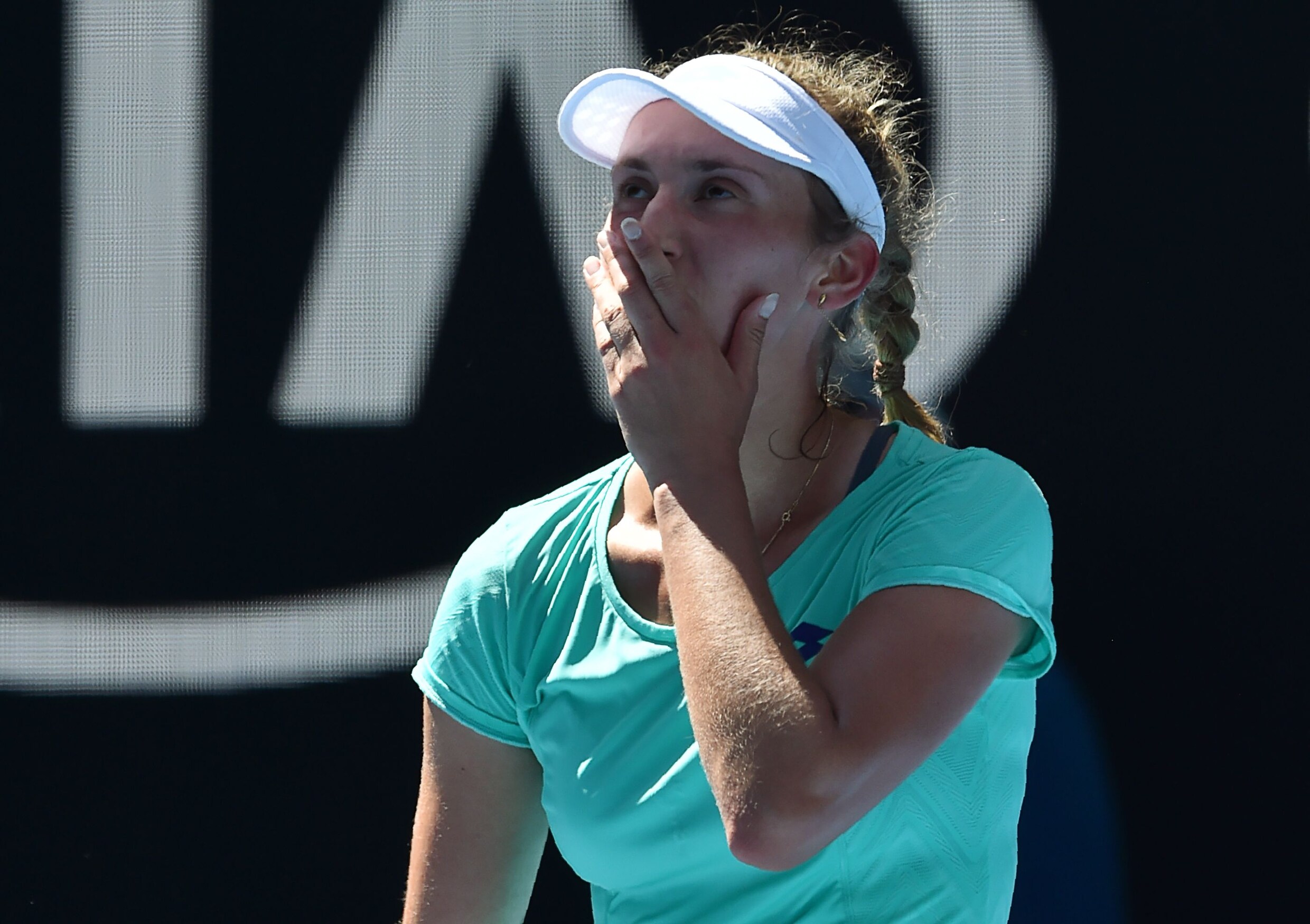 Elise Mertens plaatst zich voor allereerste keer voor achtste finales Grand Slam
