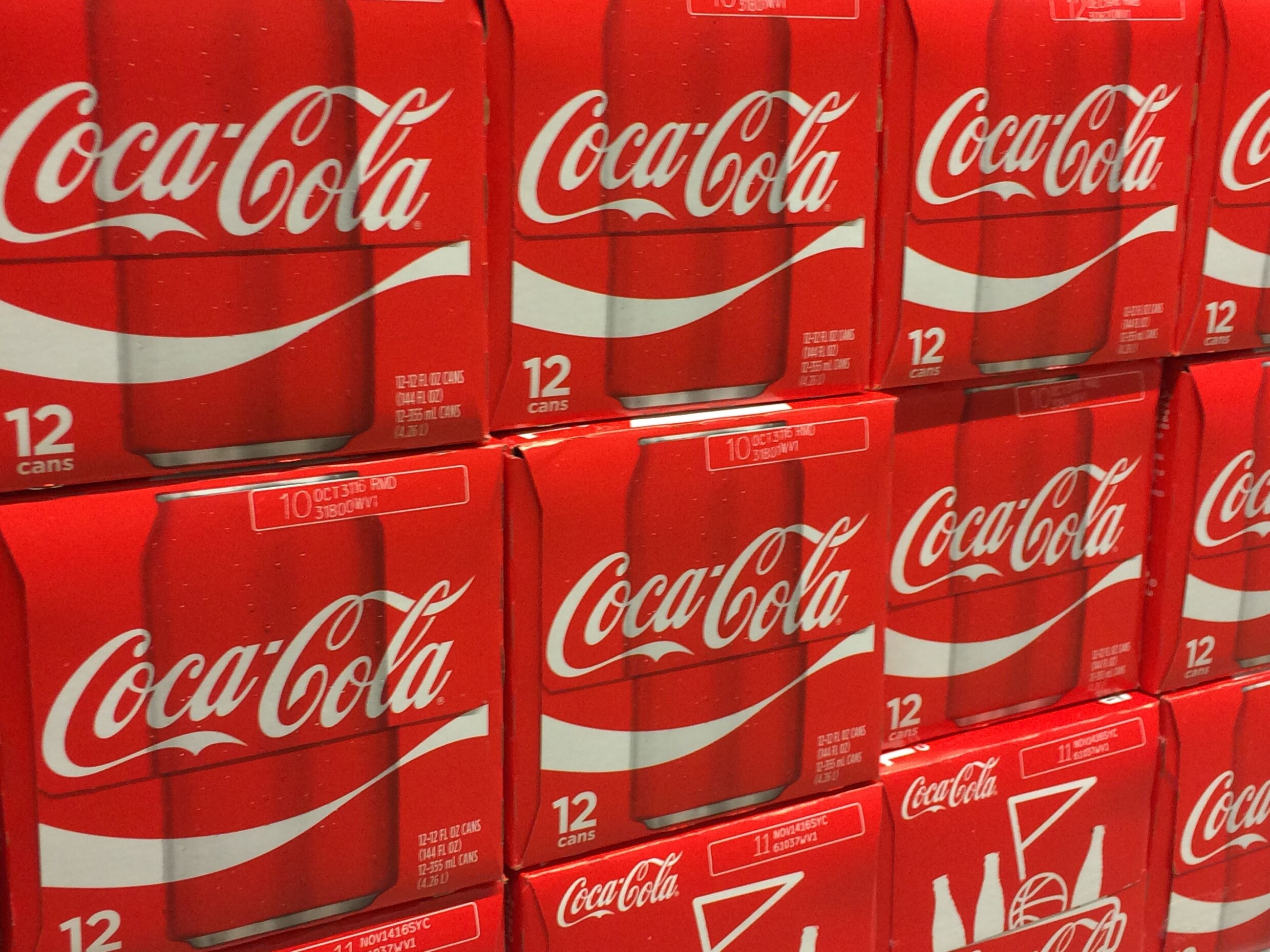 Coca Cola gaat flessen recyclen: "De wereld heeft een afvalprobleem en wij een verantwoordelijkheid"