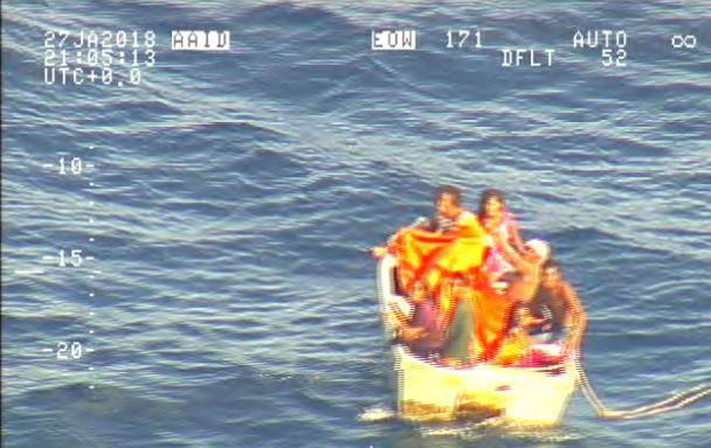 Zeven schipbreukelingen, waaronder een baby, gered nabij eilandengroep Kiribati