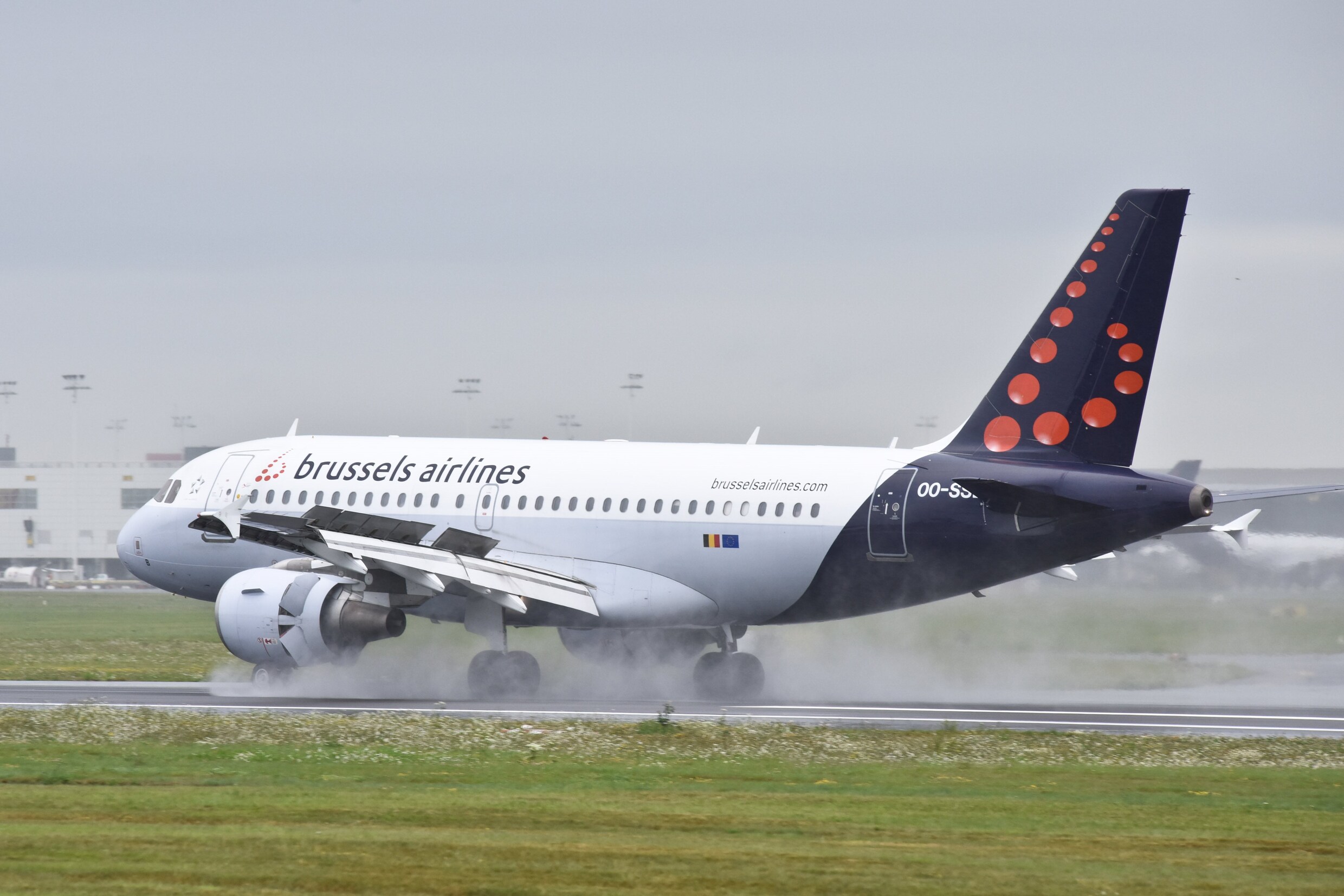 Brussels Airlines schrapt al zijn vluchten op nationale stakingsdag, ruim 16.000 passagiers getroffen