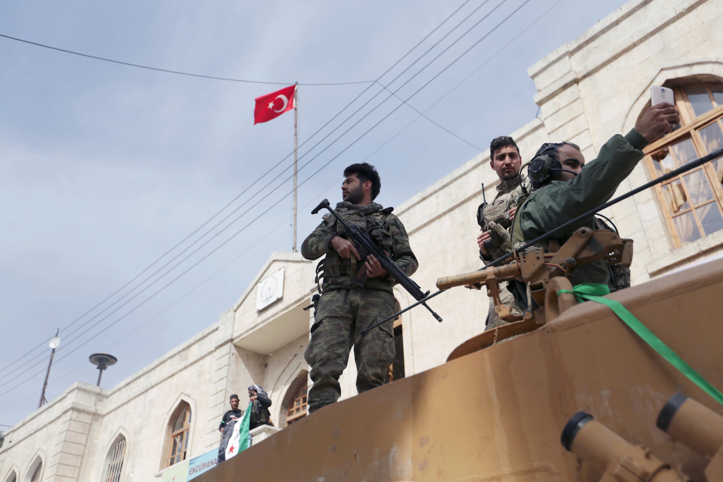 Koerden bedreigen Turkije: "We zullen een nachtmerrie veroorzaken in Afrin"
