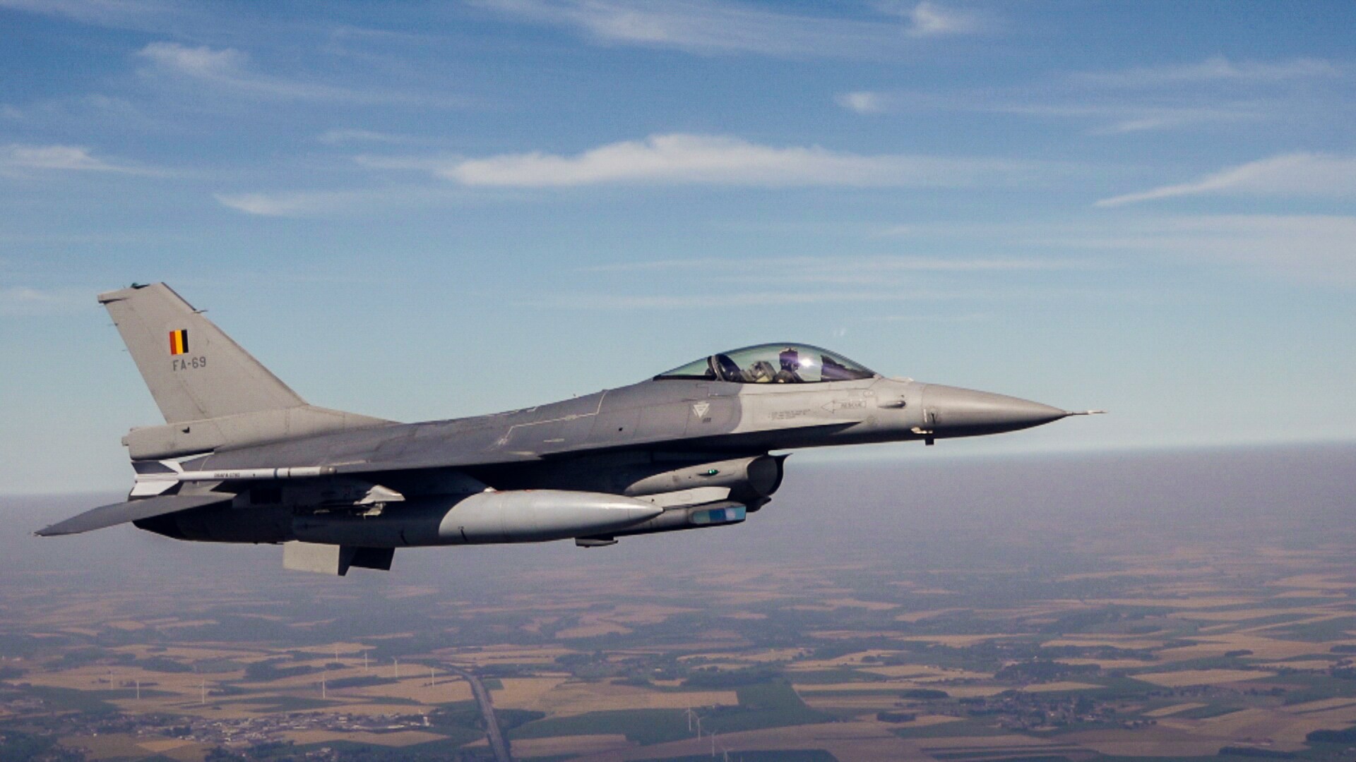 F-16's langer in lucht? "Dat is veel te simpel voorgesteld"