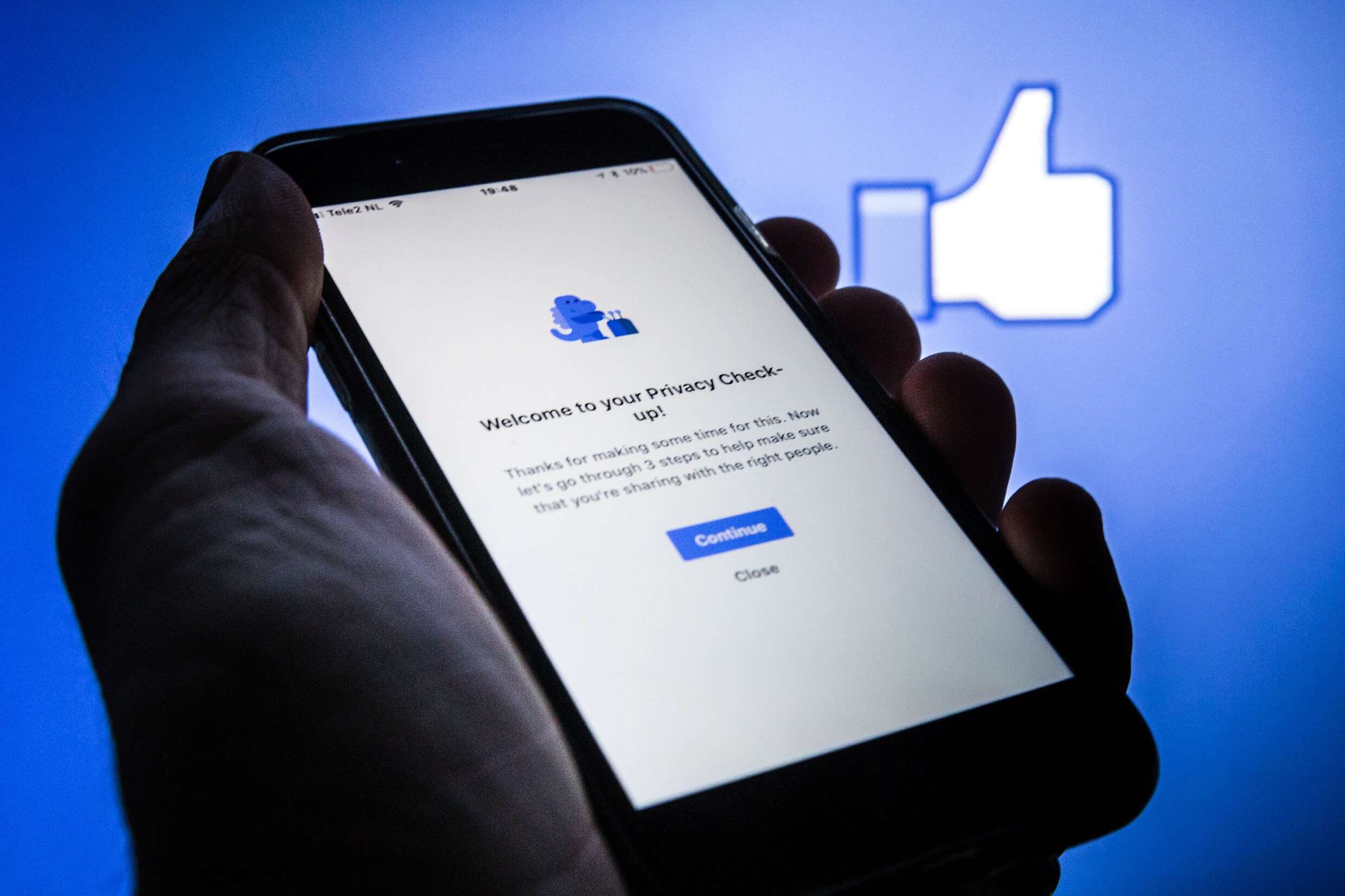 Hoe Facebook de nieuwe EU-wetgeving gebruikt om uw toestemming te krijgen voor een functie die niemand begrijpt