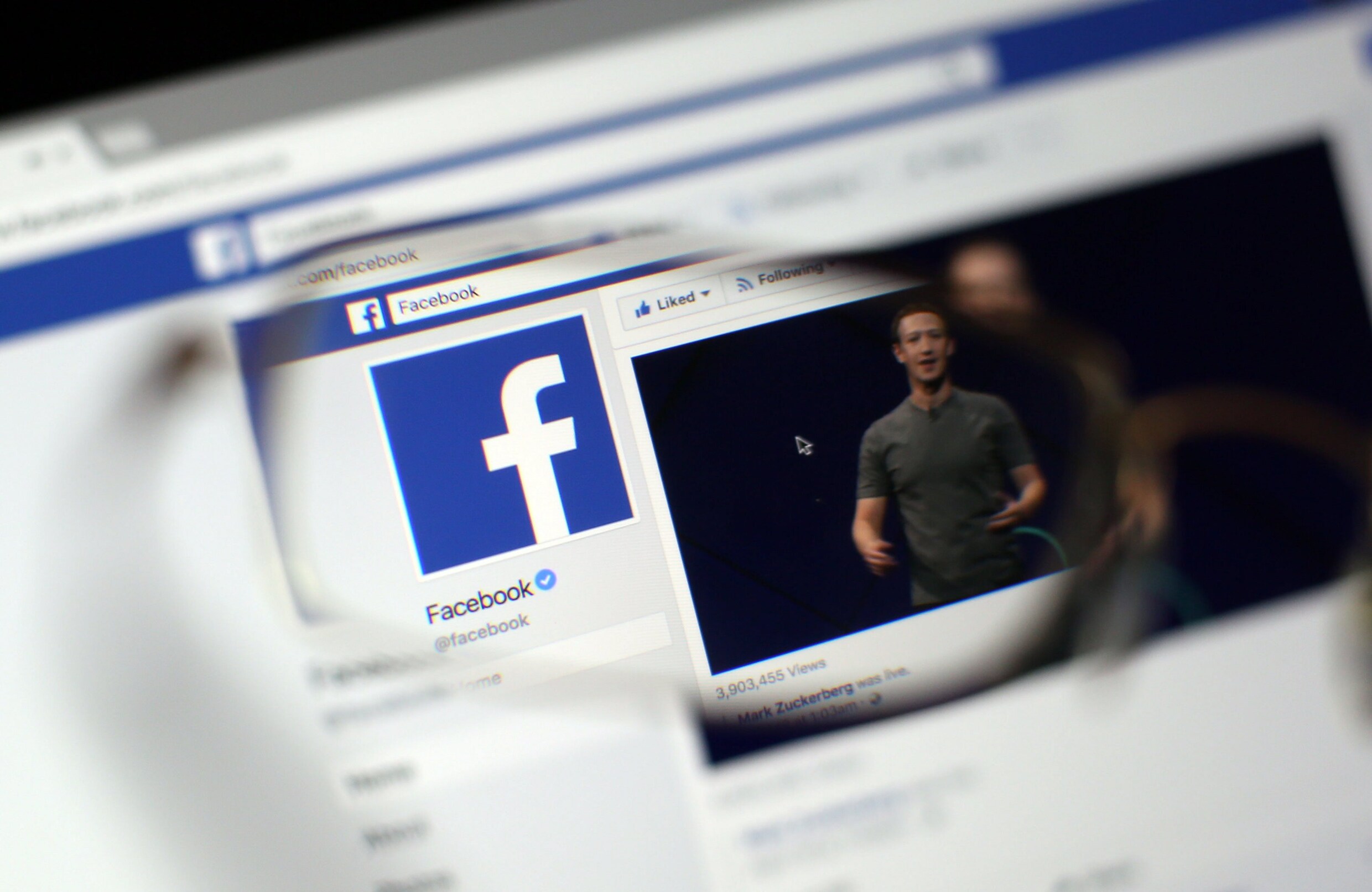 Facebook wist 1,3 miljard valse accounts in zes maanden