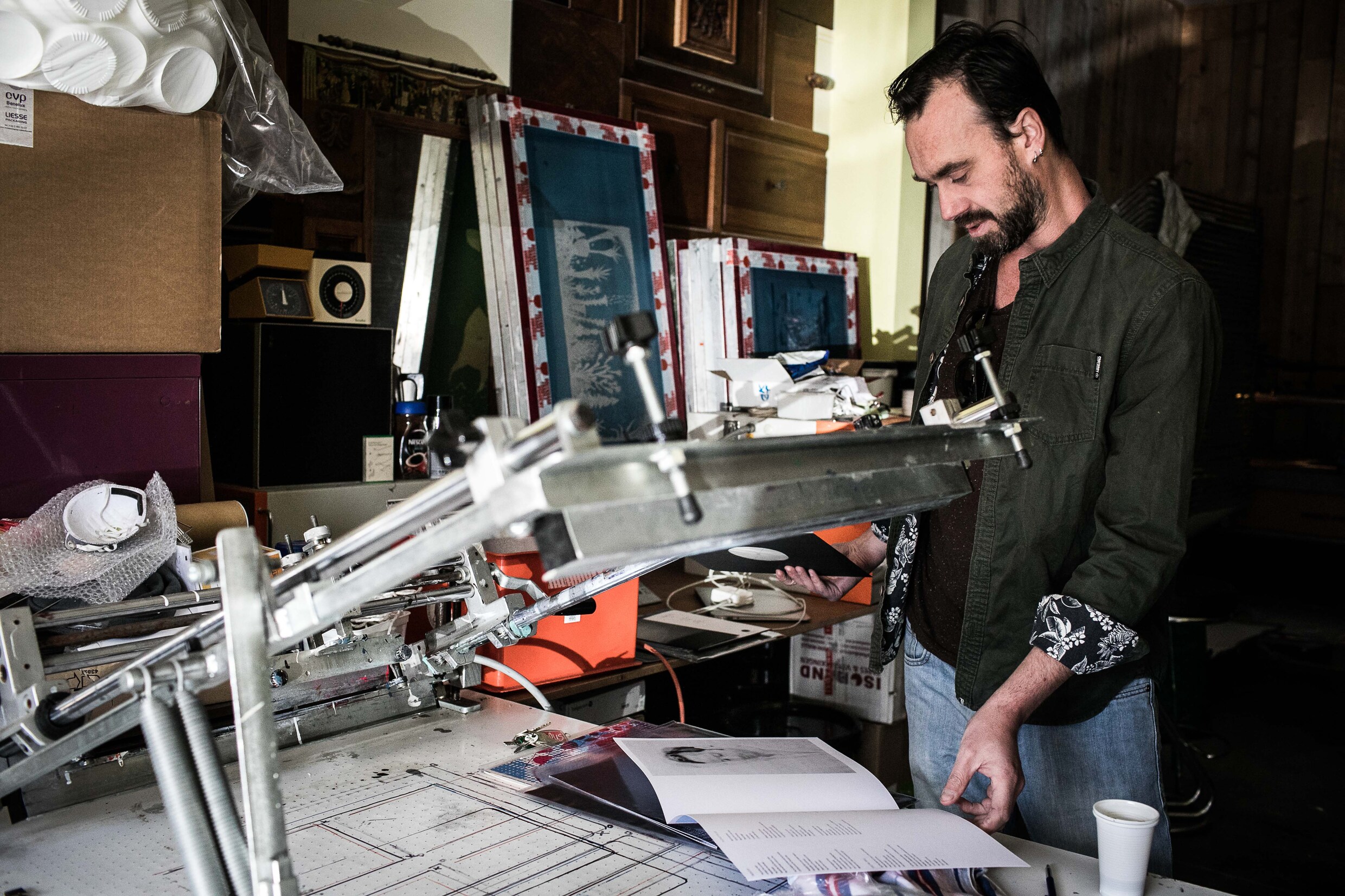 Vinyl en zeefdruk: allebei ooit doodverklaard, maar nu springlevend ...
