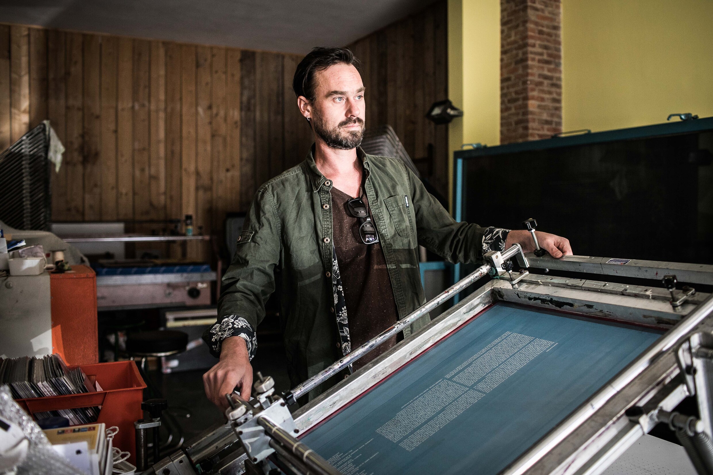 Vinyl en zeefdruk: allebei ooit doodverklaard, maar nu springlevend ...
