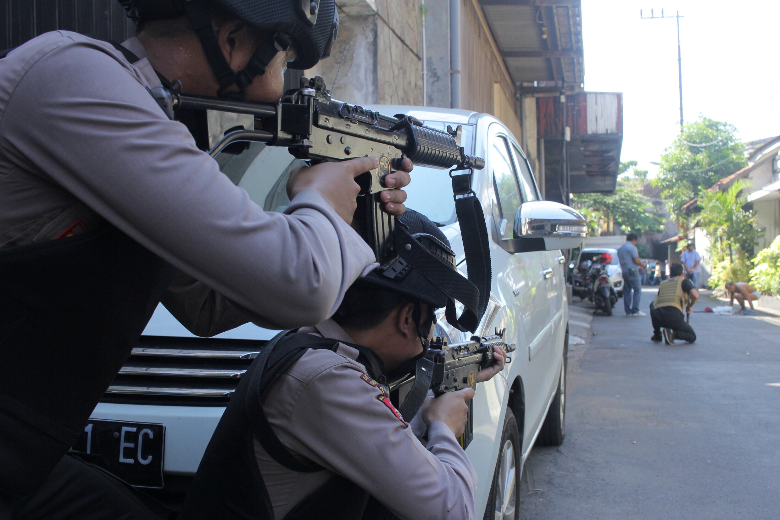 Vier terroristen gedood bij aanslag tegen Indonesische politie