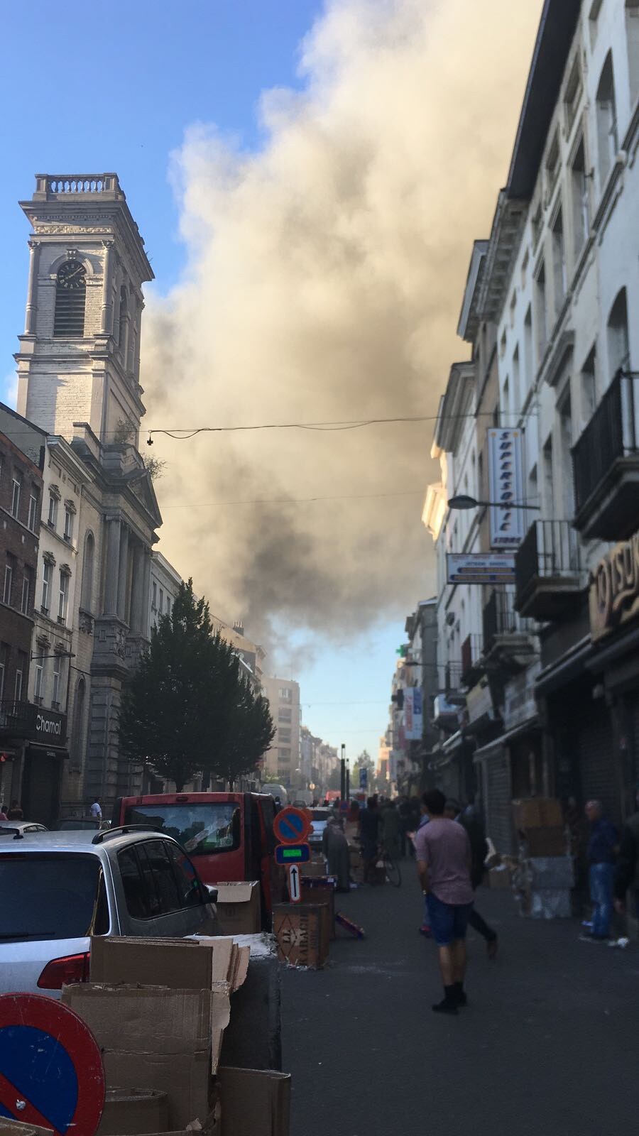 Hevige brand hult Brussel in rook