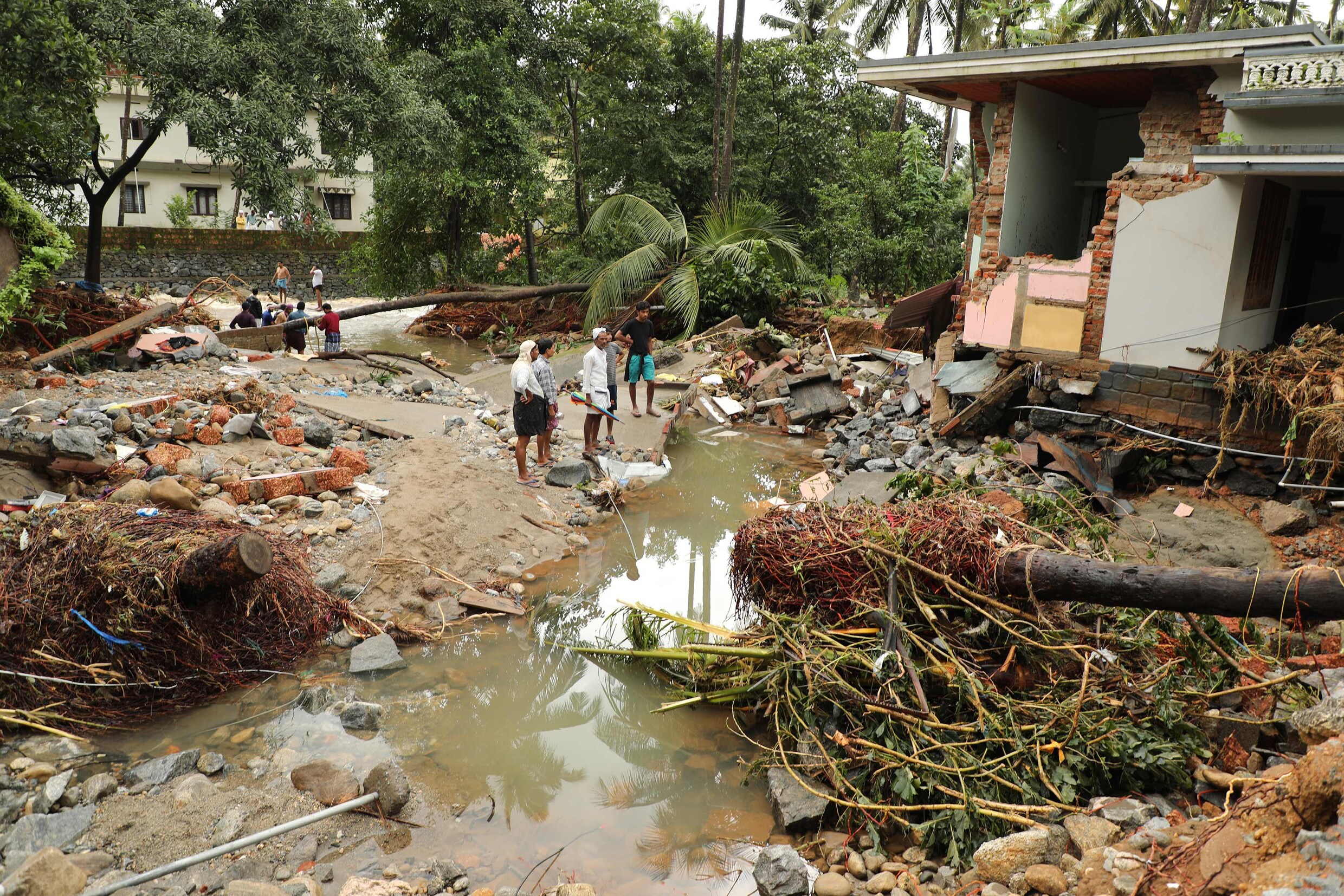 Dodentol na overstromingen in India loopt op tot 37, toeristische regio zwaarst getroffen