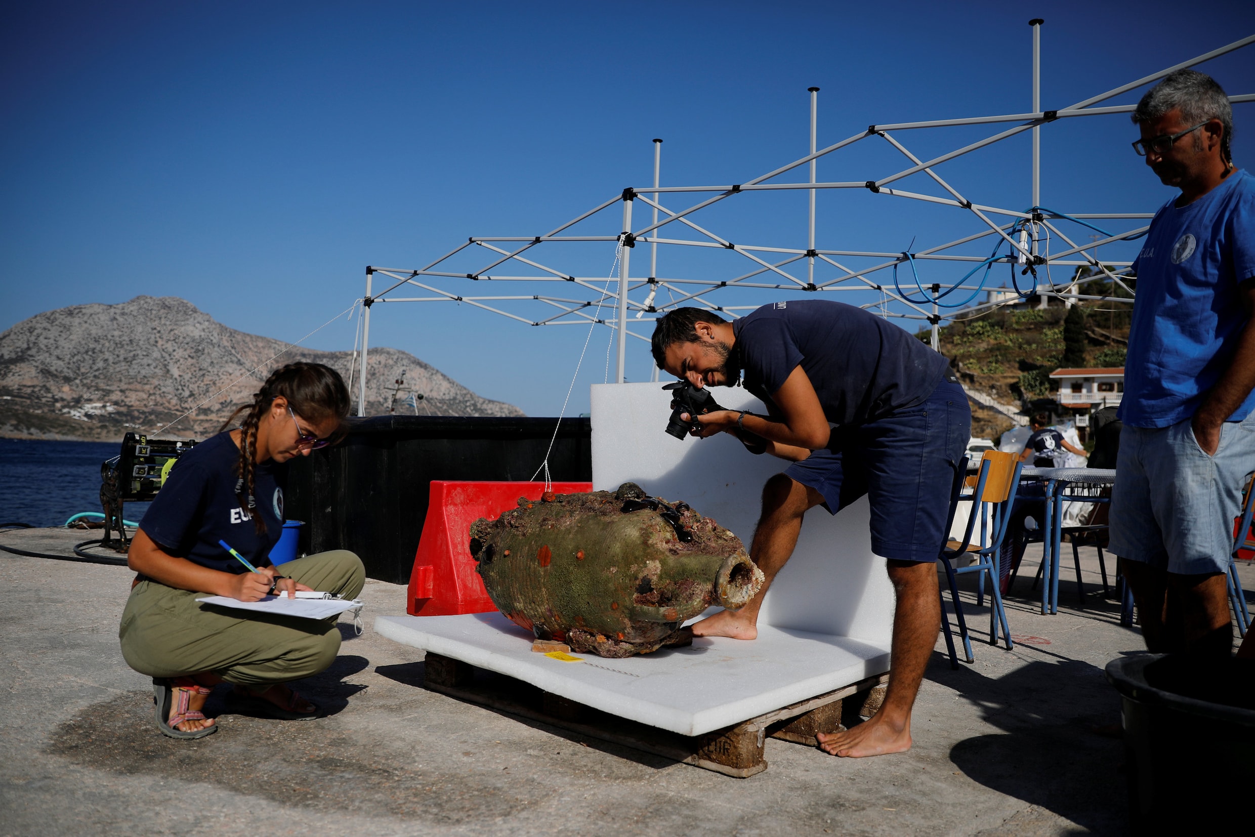 Archeologen vinden 58 scheepswrakken van de Oudheid tot de twintigste eeuw: "Schitterende vondst"