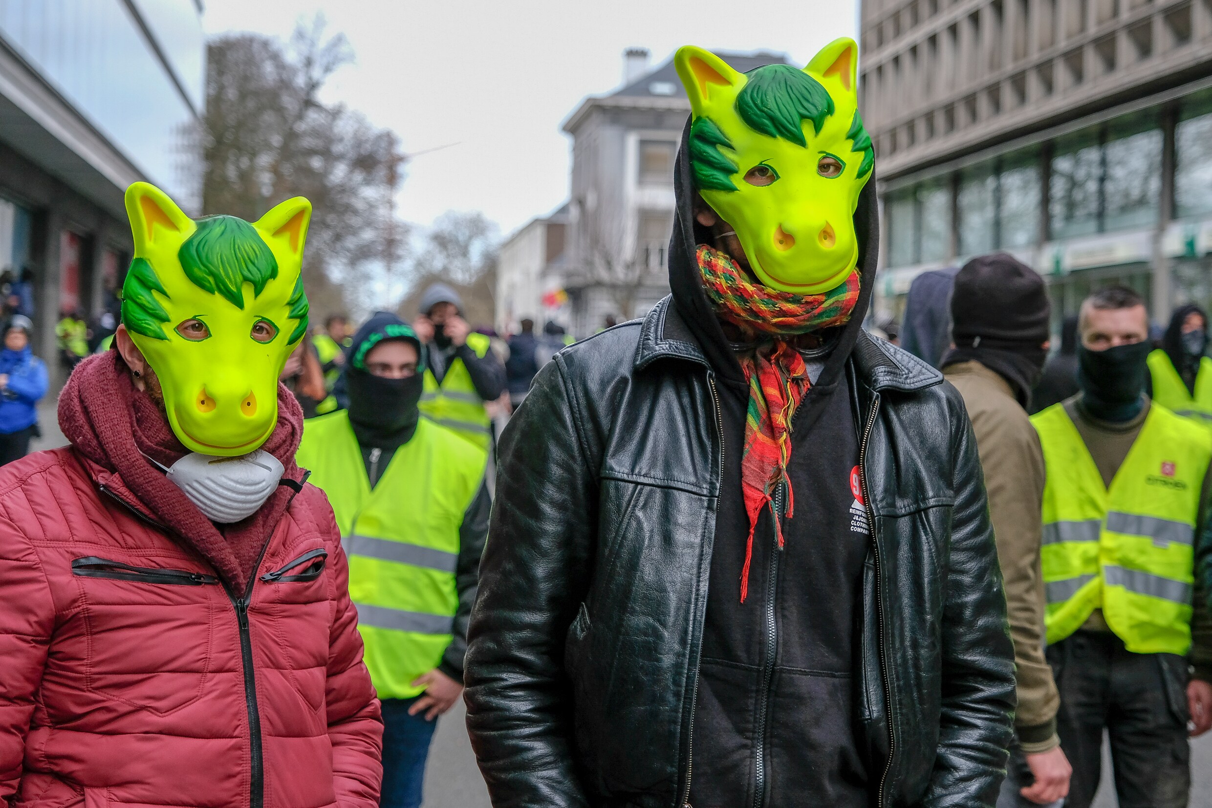 Beperkte opkomst gele hesjes in Brussel: vreedzame betoging zonder incidenten