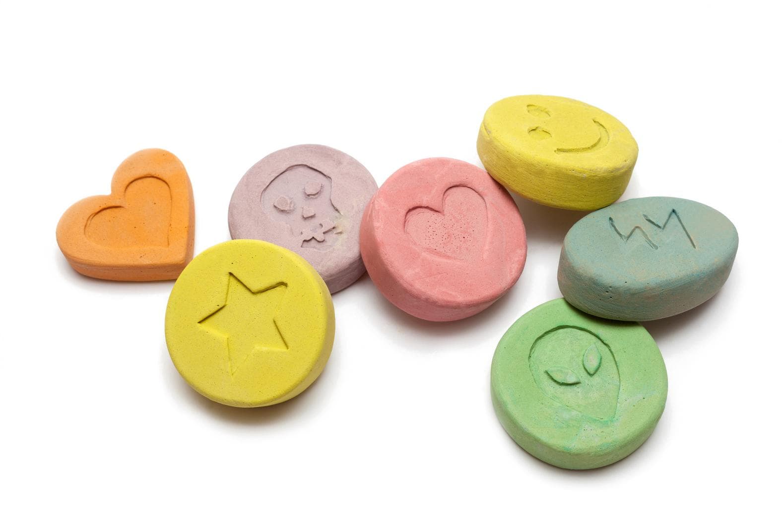 Is ‘liefdesdrug’ MDMA opgewassen tegen racisme? Deze onderzoekers denken van wel