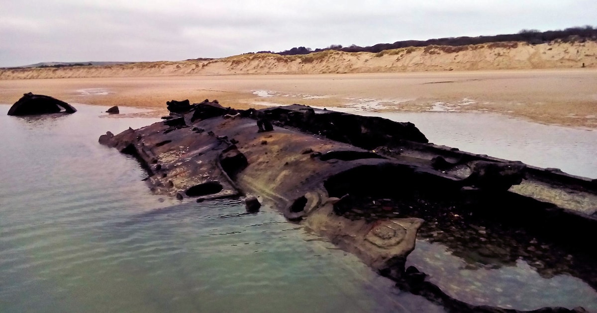 Zee legt na meer dan 100 jaar resten bloot van duikboot die verging in ...