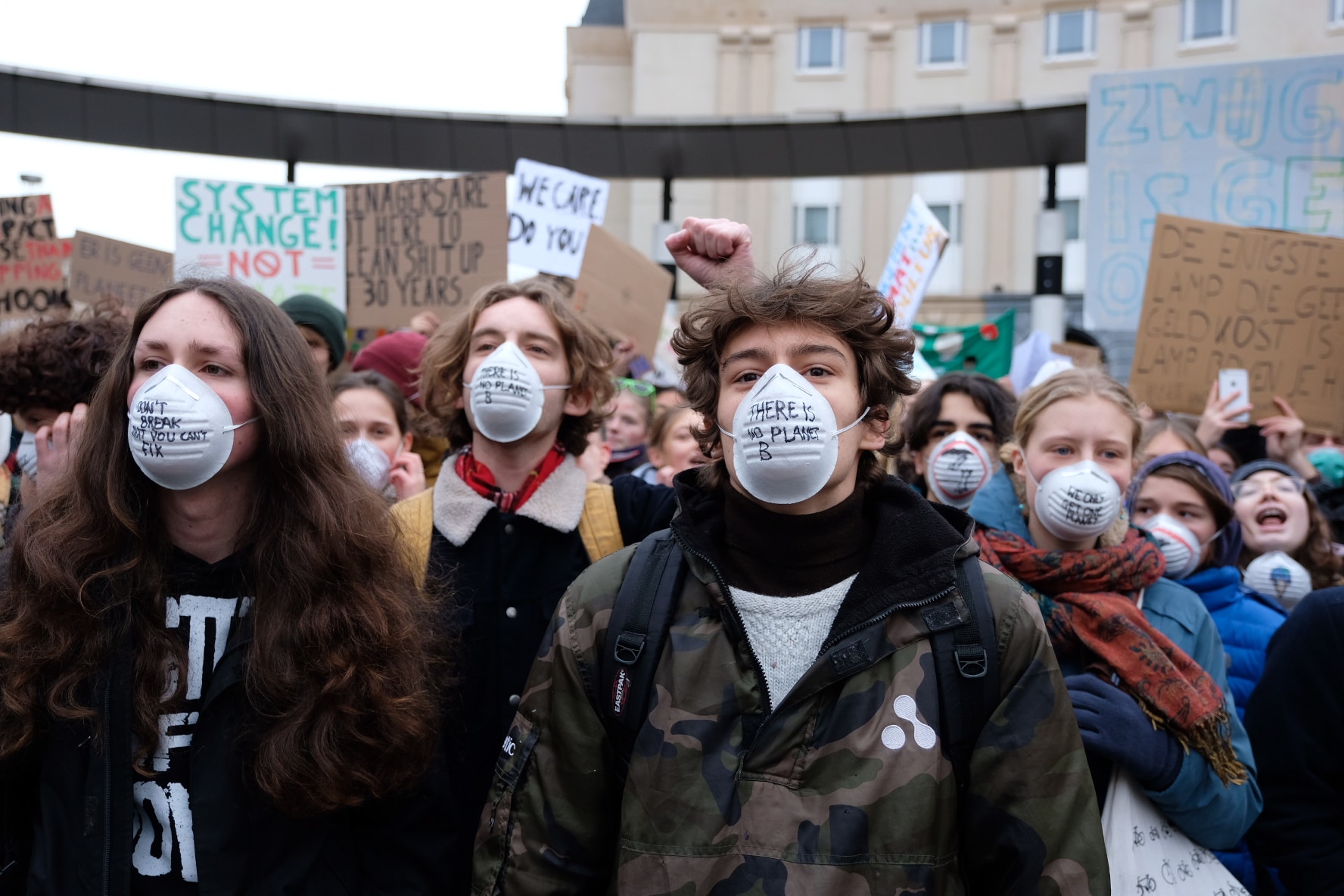 3.000 scholieren spijbelen “voor het klimaat” in Brussel