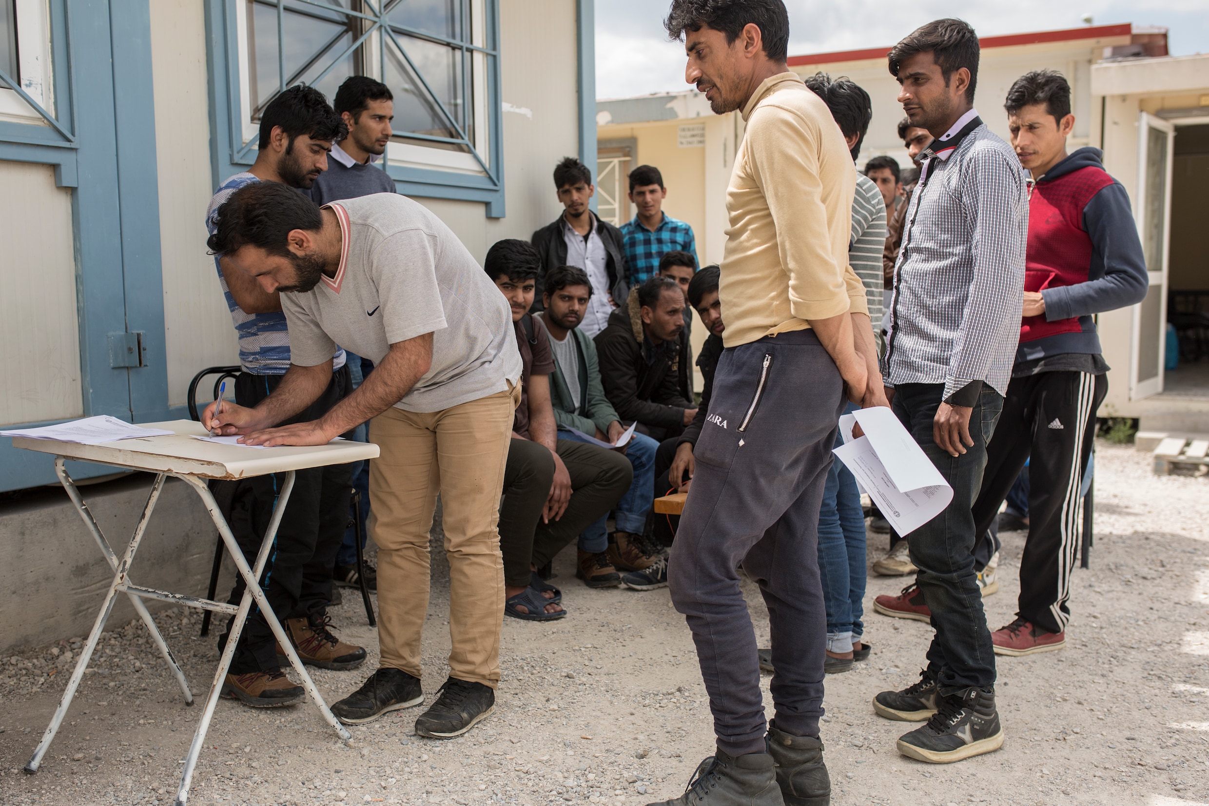 Helft migranten aan Griekse grens vlucht voor Erdogan: “We hebben geen leven meer”