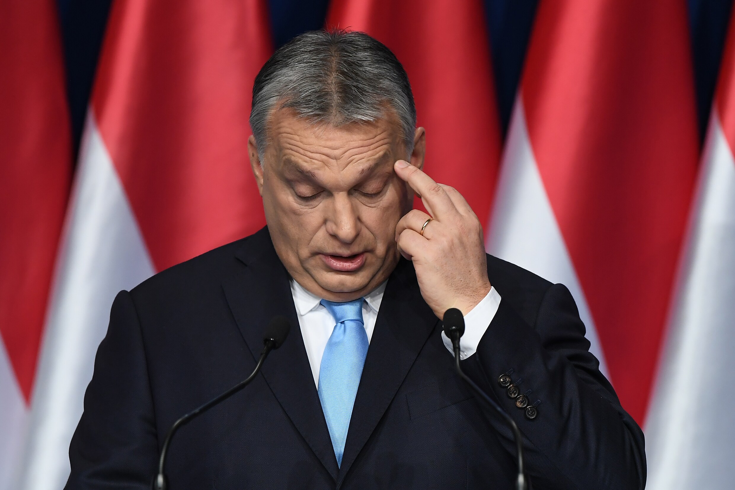 Orbans Fidesz-partij stapt uit EVP-fractie van christendemocraten