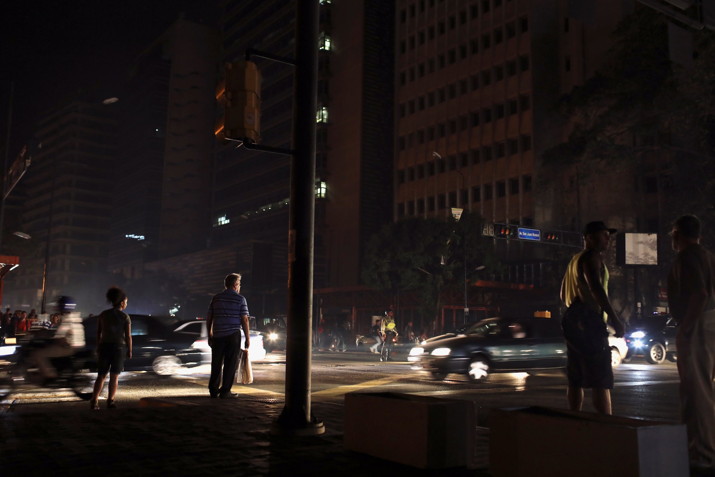Verschillende Venezolaanse steden opnieuw zonder stroom