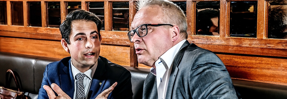 Peter Mertens en Tom Van Grieken kruisen de degens: ‘Op sommige punten kunnen we samen tegen het establishment vechten’