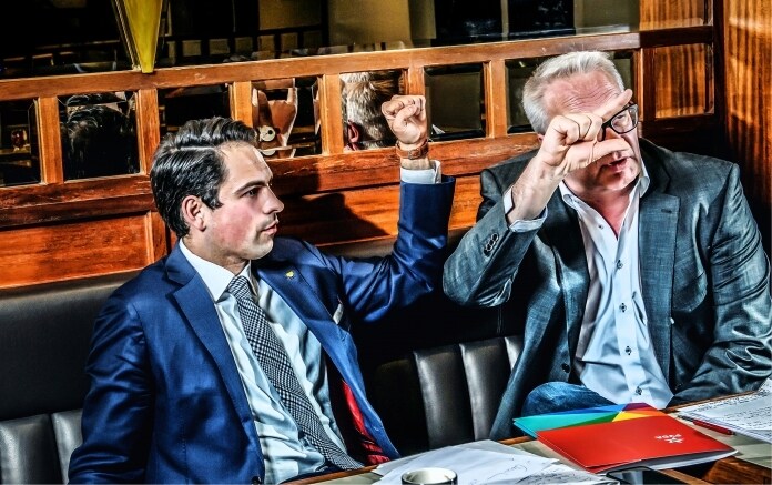 Peter Mertens en Tom Van Grieken kruisen de degens: ‘Op sommige punten kunnen we samen tegen het establishment vechten’