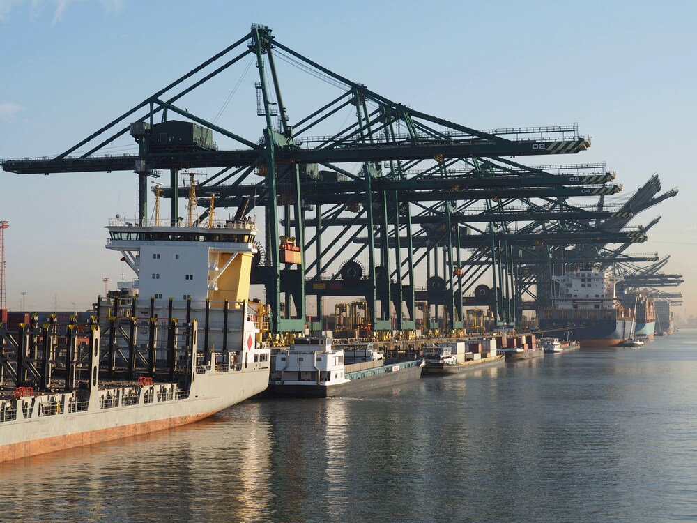 53 ton explosieven op Saudische schepen geladen in Antwerpse haven: Amnesty vraagt betere controle