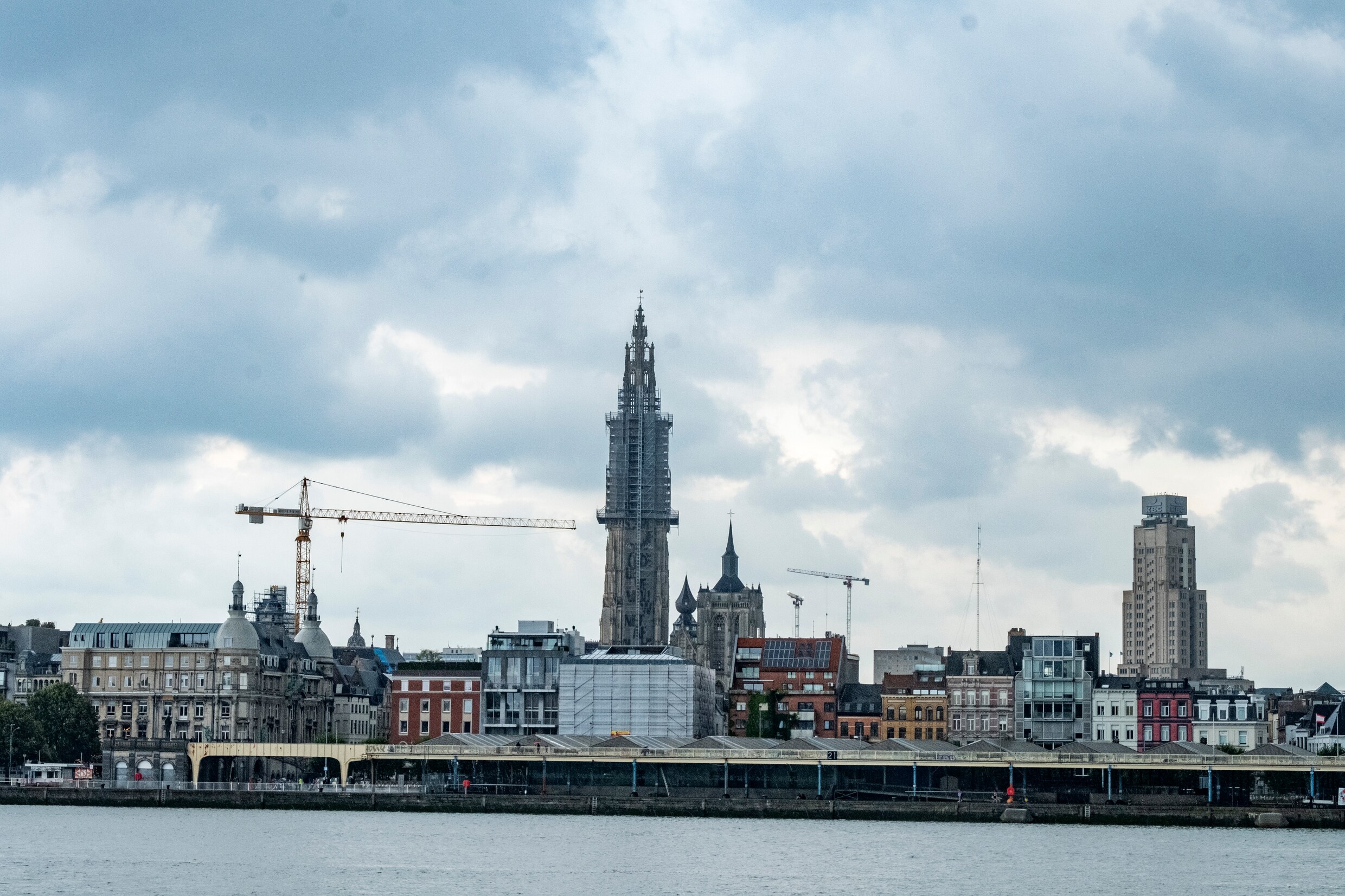 Antwerpen kent jaarlijkse volksverhuis: in sommige wijken vertrekt de helft