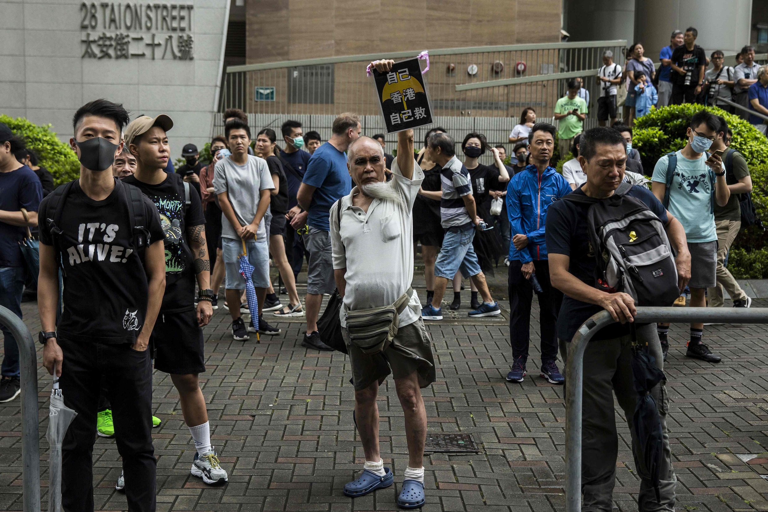 Veertigtal betogers aangeklaagd in Hongkong: nieuwe protesten