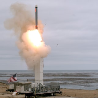 Live - Duitsland koopt Amerikaanse Tomahawk-raketten en stationeert ze op eigen grondgebied