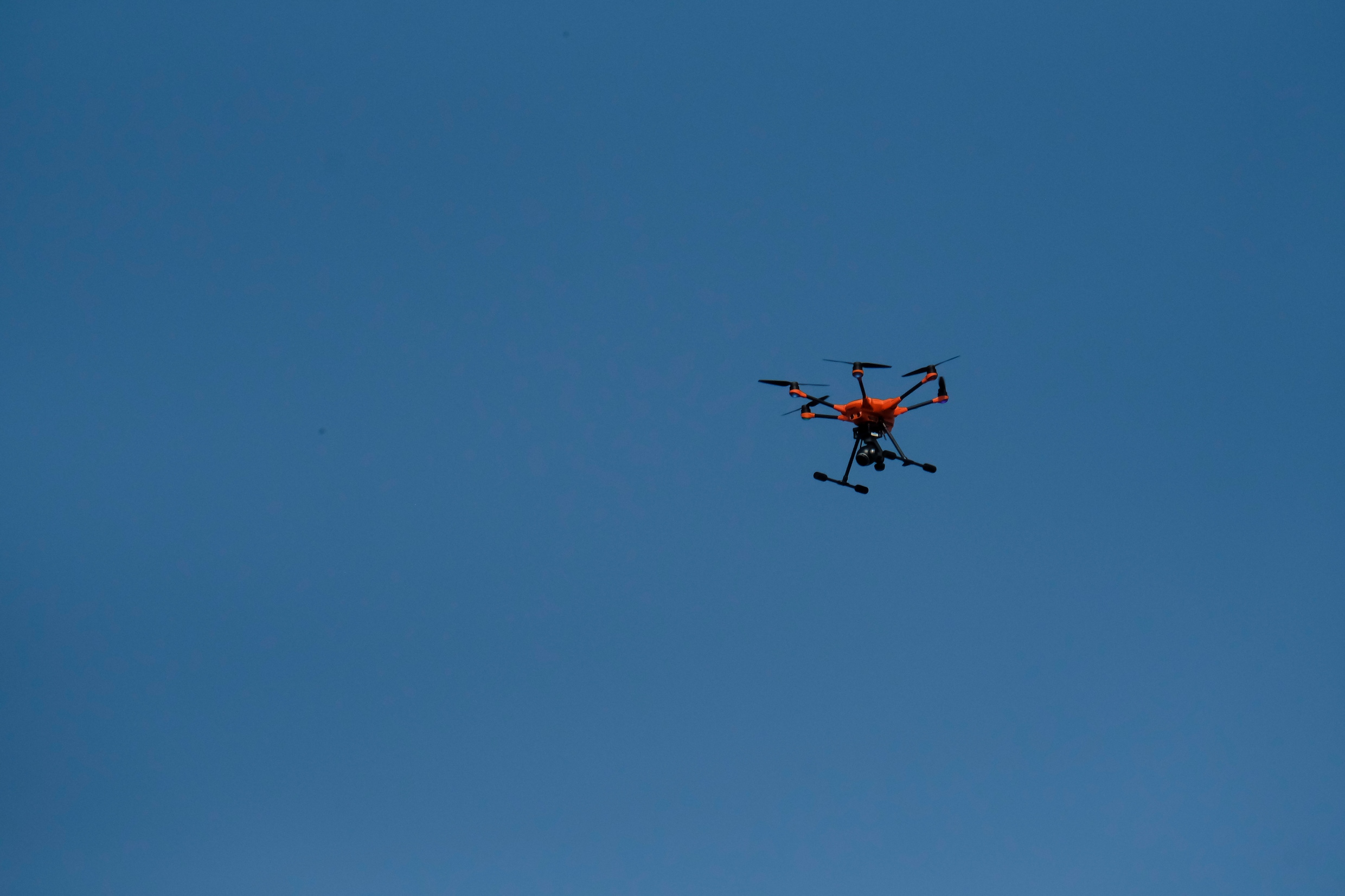 Antwerpse ziekenhuizen gaan bloed en urine met drones vervoeren